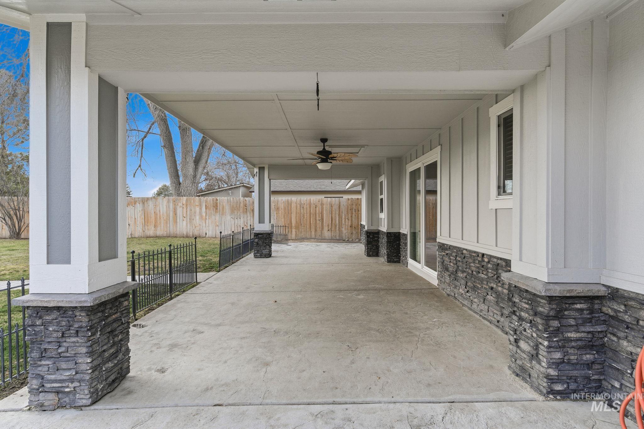 367 E 3rd ST, Kuna, Idaho 83634, 4 Bedrooms, 2 Bathrooms, Residential For Sale, Price $394,733,MLS 98972016