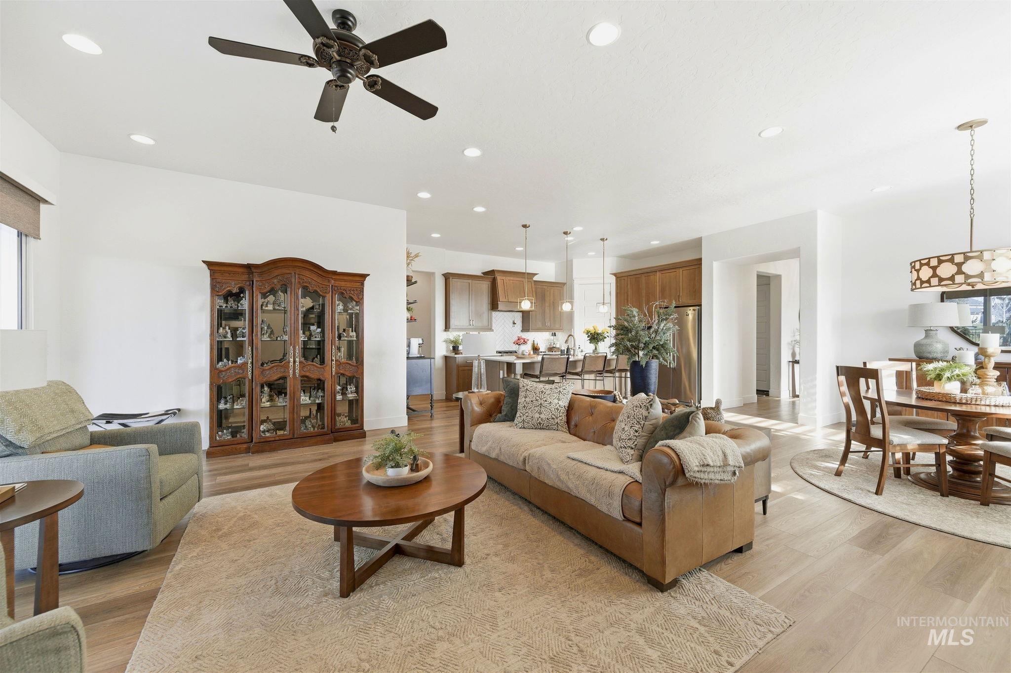 1265 N Diadora Ave, Eagle, Idaho 83616, 3 Bedrooms, 3 Bathrooms, Residential For Sale, Price $805,000,MLS 98972018