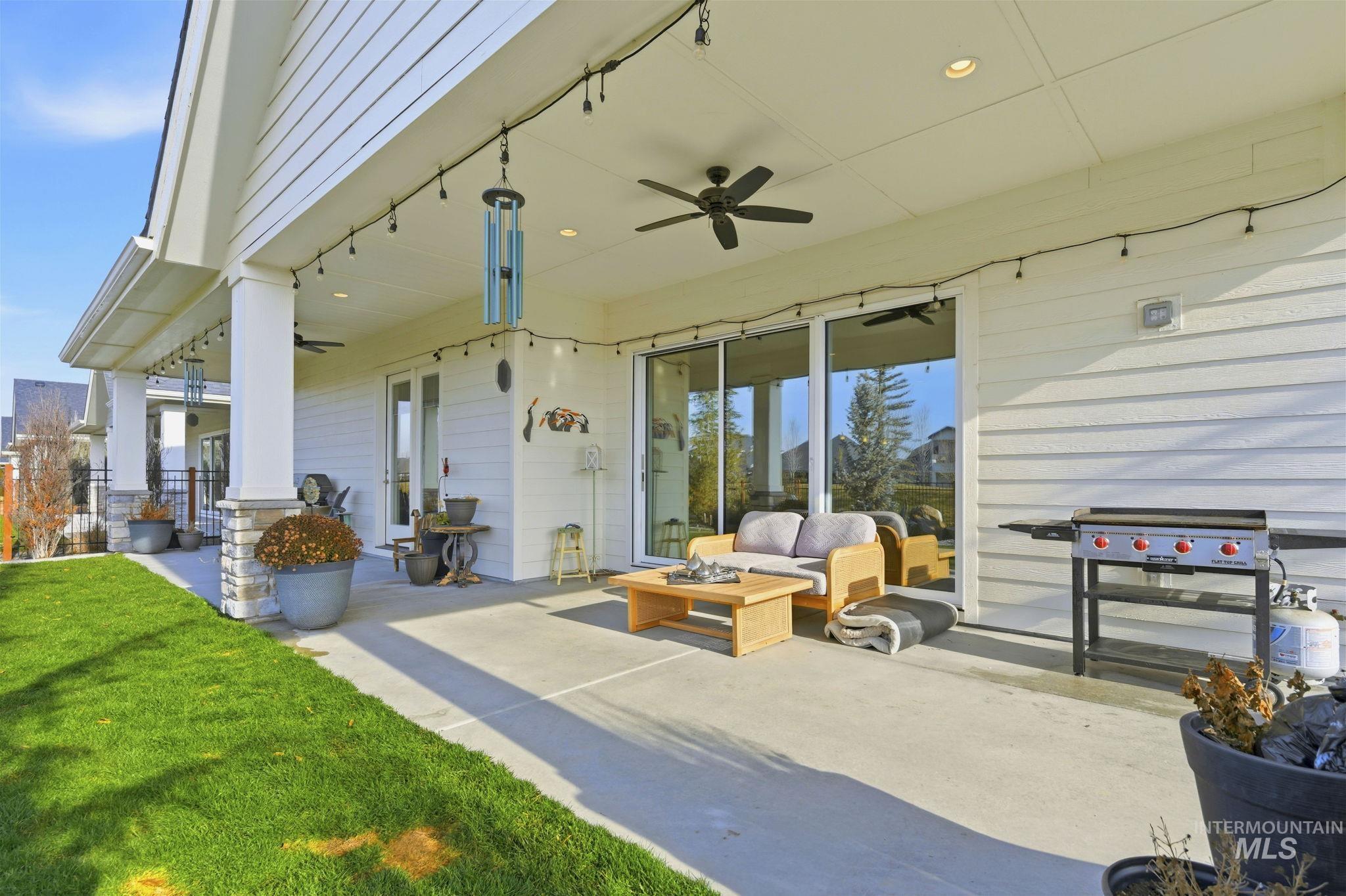 1265 N Diadora Ave, Eagle, Idaho 83616, 3 Bedrooms, 3 Bathrooms, Residential For Sale, Price $805,000,MLS 98972018