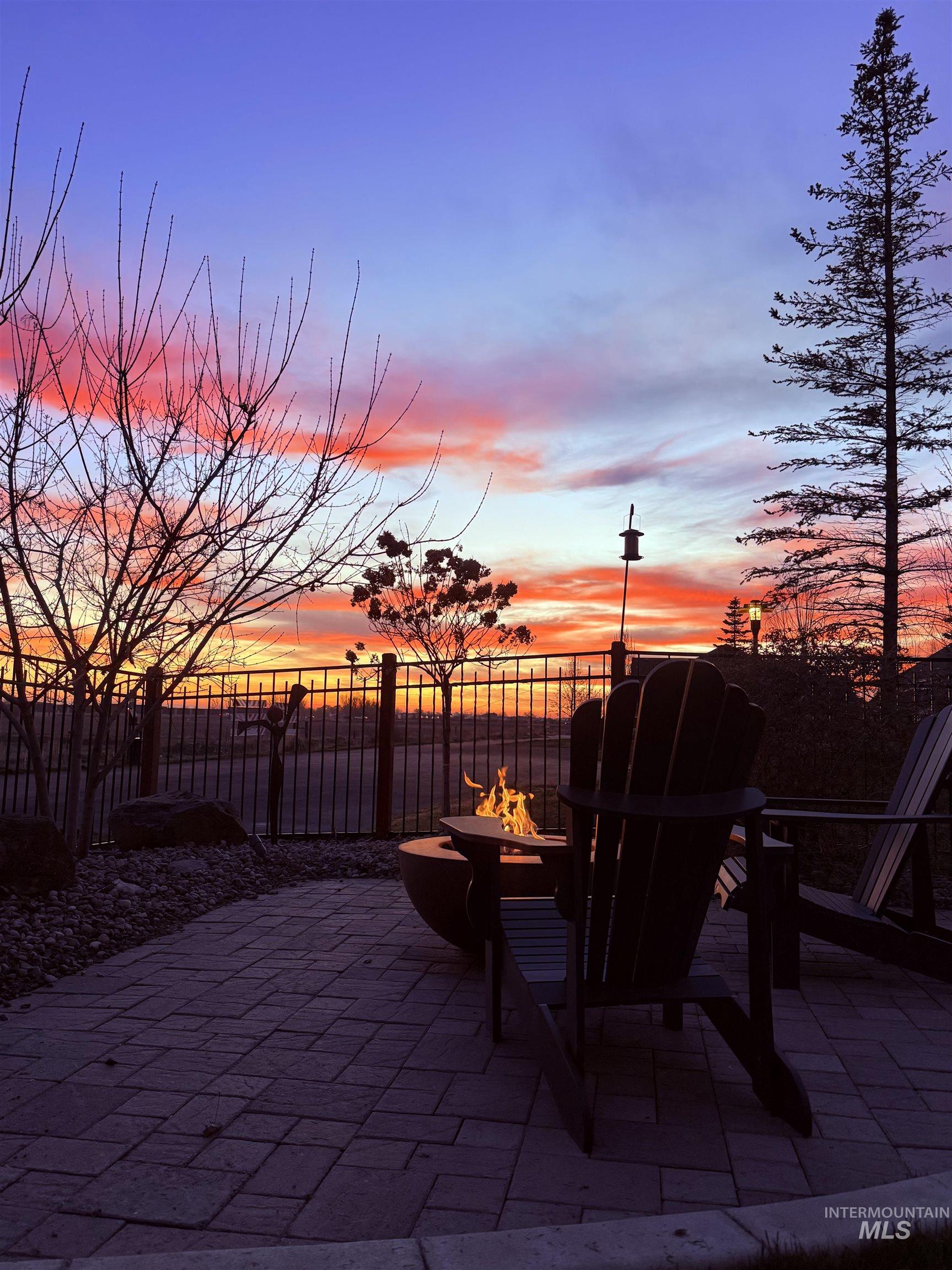 1265 N Diadora Ave, Eagle, Idaho 83616, 3 Bedrooms, 3 Bathrooms, Residential For Sale, Price $799,900,MLS 98972018
