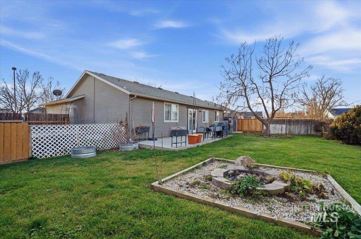 7580 Arlington, Nampa, Idaho 83687, 3 Bedrooms, 2 Bathrooms, Residential For Sale, Price $360,000,MLS 98972020
