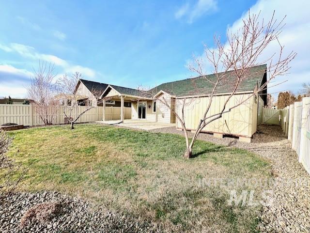 11677 W Baserri Dr, Boise, Idaho 83709-1307, 3 Bedrooms, 2 Bathrooms, Residential For Sale, Price $424,900,MLS 98972021