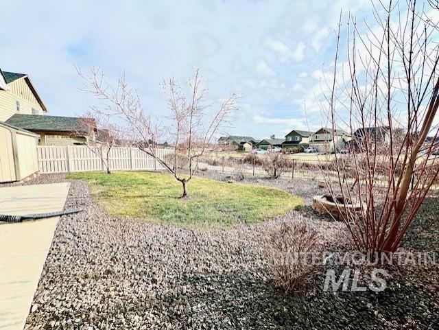 11677 W Baserri Dr, Boise, Idaho 83709-1307, 3 Bedrooms, 2 Bathrooms, Residential For Sale, Price $424,900,MLS 98972021