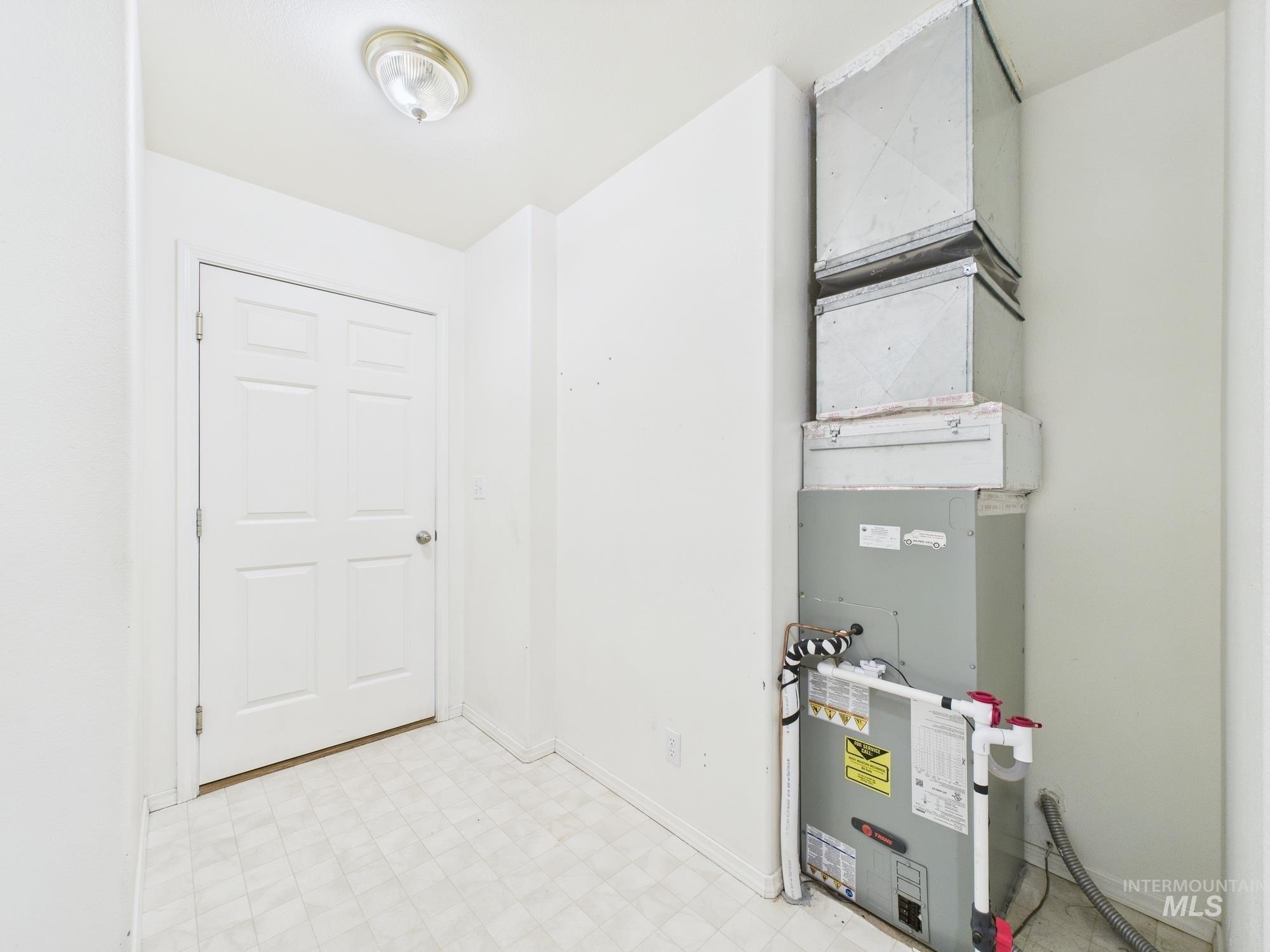 1786 N Plaza Rd N Plaza Rd, Emmett, Idaho 83617, 3 Bedrooms, 2 Bathrooms, Residential For Sale, Price $390,000,MLS 98972022