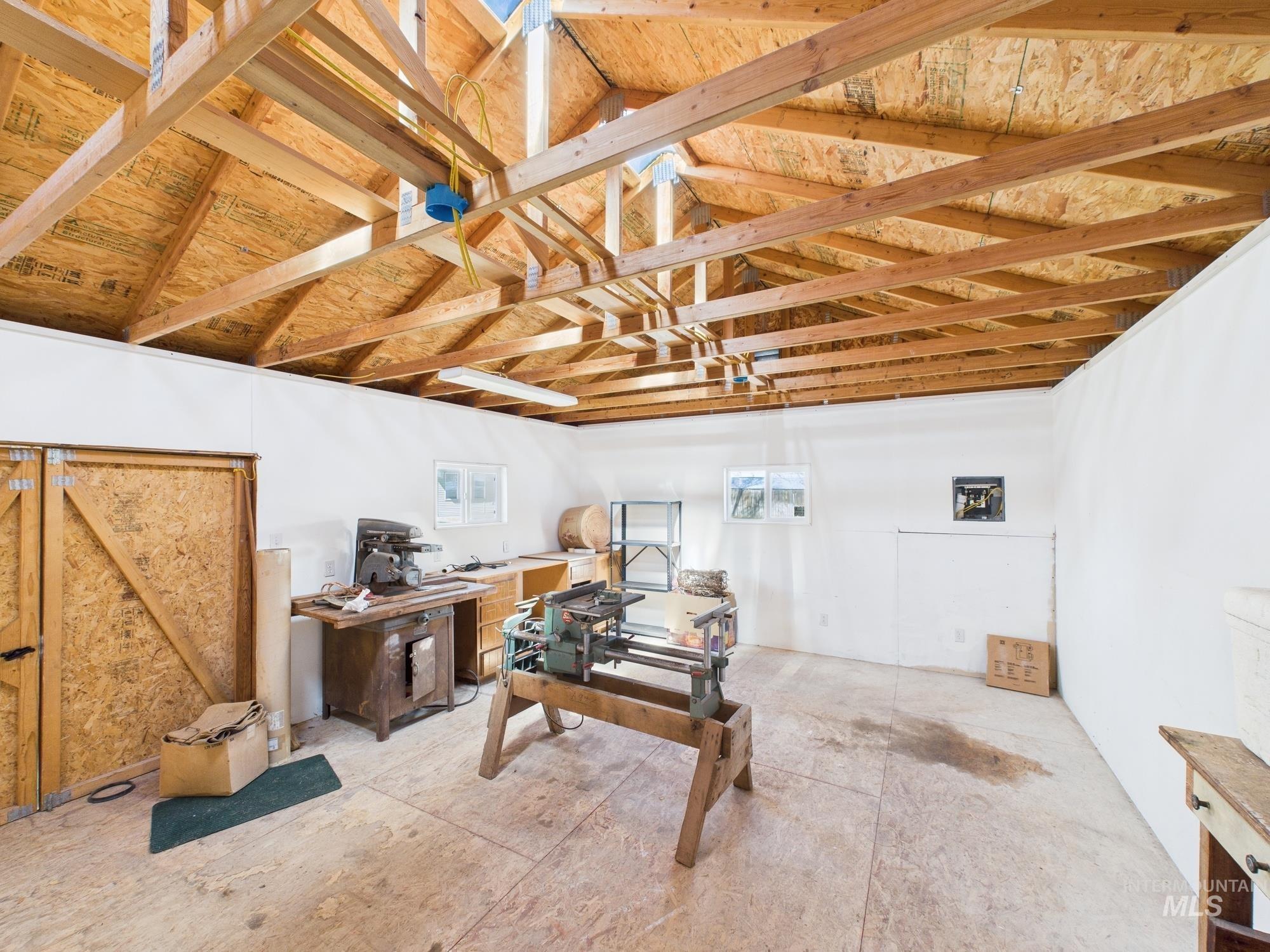 1786 N Plaza Rd N Plaza Rd, Emmett, Idaho 83617, 3 Bedrooms, 2 Bathrooms, Residential For Sale, Price $390,000,MLS 98972022