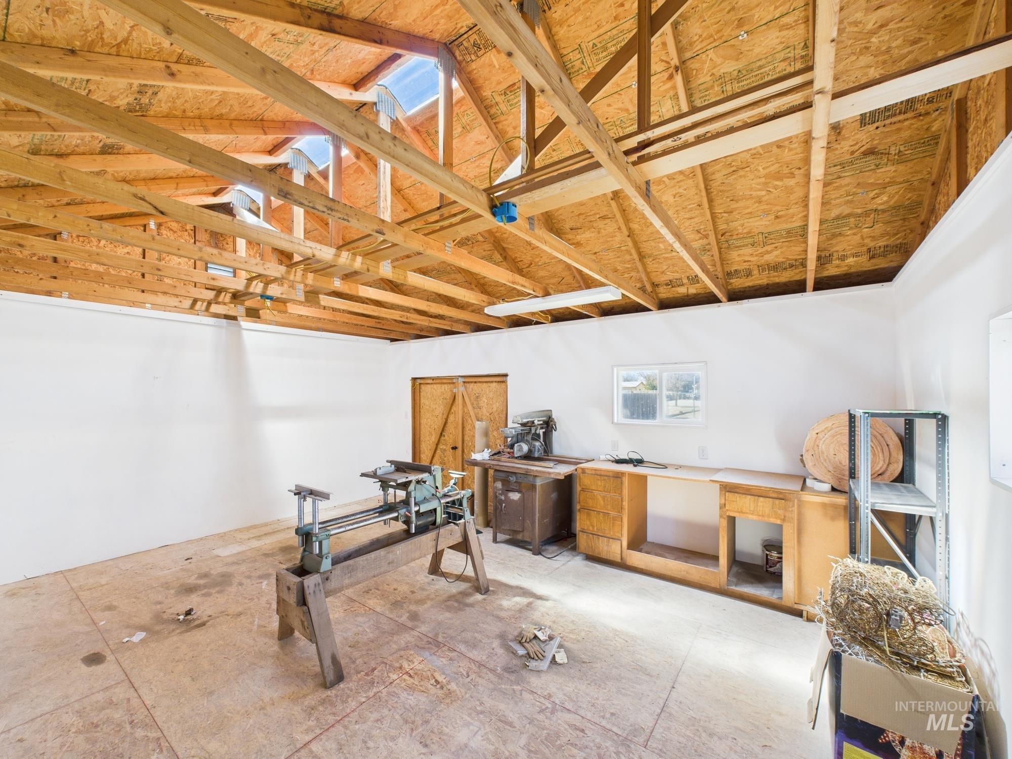 1786 N Plaza Rd N Plaza Rd, Emmett, Idaho 83617, 3 Bedrooms, 2 Bathrooms, Residential For Sale, Price $390,000,MLS 98972022