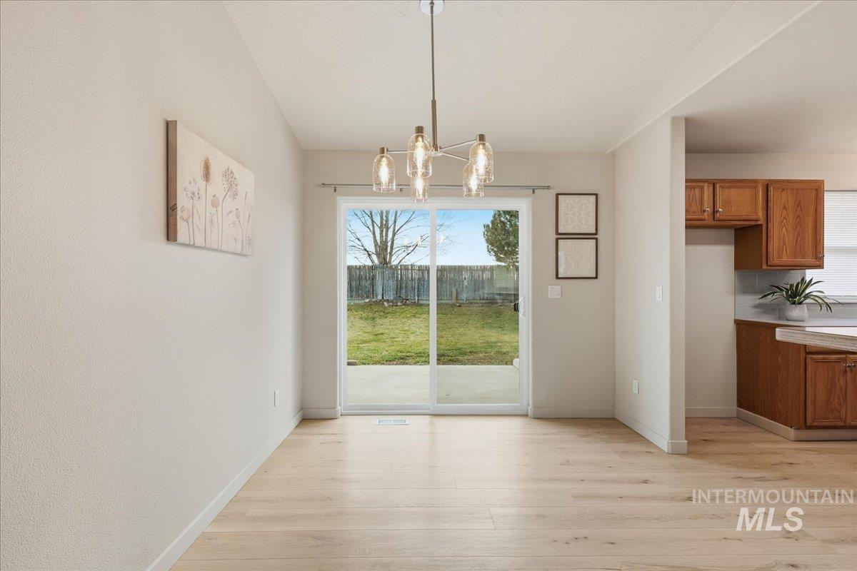 1681 W 4th St., Kuna, Idaho 83634, 3 Bedrooms, 2 Bathrooms, Residential For Sale, Price $368,500,MLS 98972024