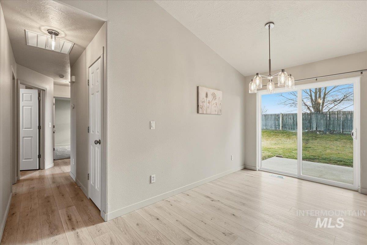 1681 W 4th St., Kuna, Idaho 83634, 3 Bedrooms, 2 Bathrooms, Residential For Sale, Price $368,500,MLS 98972024