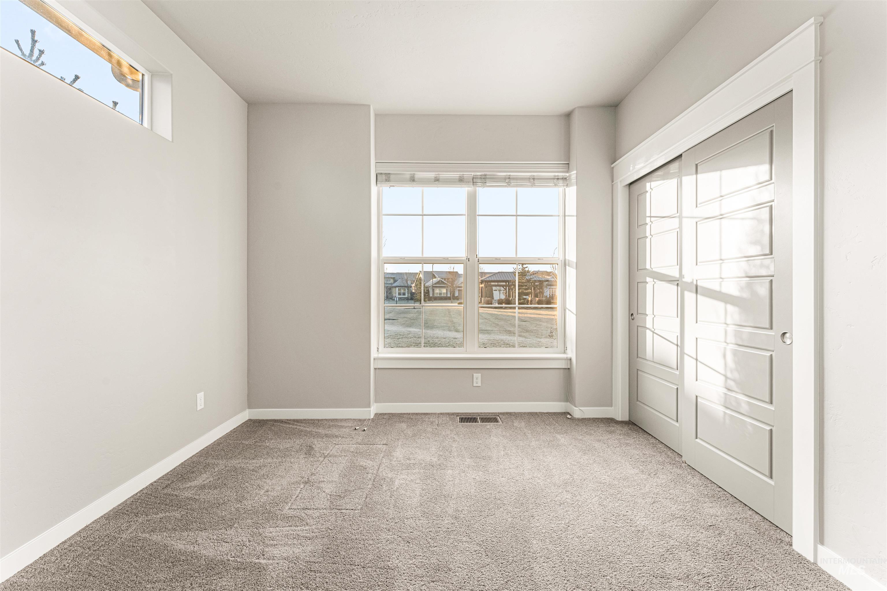 390 W Lockhart Ln., Meridian, Idaho 83646, 3 Bedrooms, 2 Bathrooms, Residential For Sale, Price $549,000,MLS 98972025