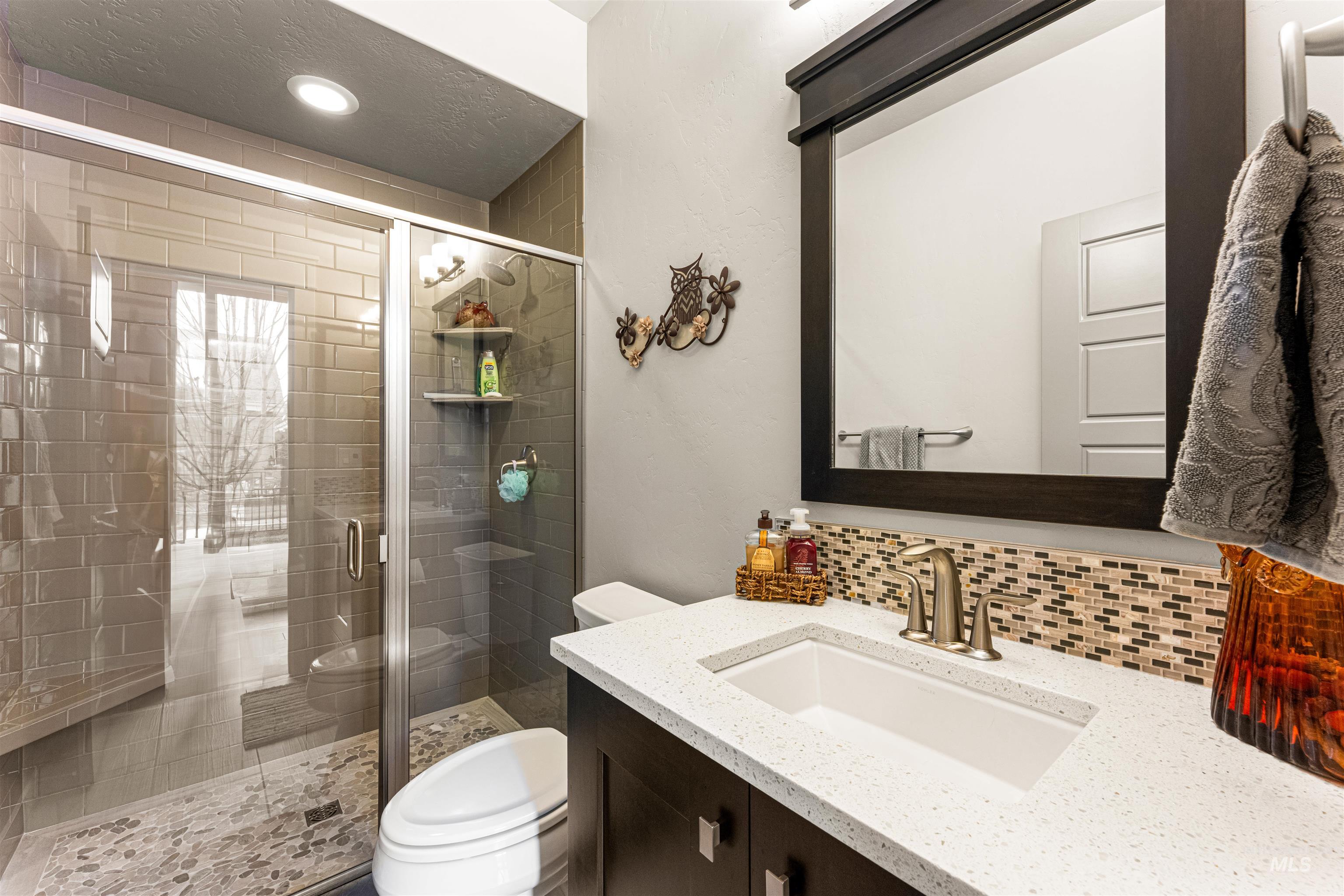 390 W Lockhart Ln., Meridian, Idaho 83646, 3 Bedrooms, 2 Bathrooms, Residential For Sale, Price $549,000,MLS 98972025