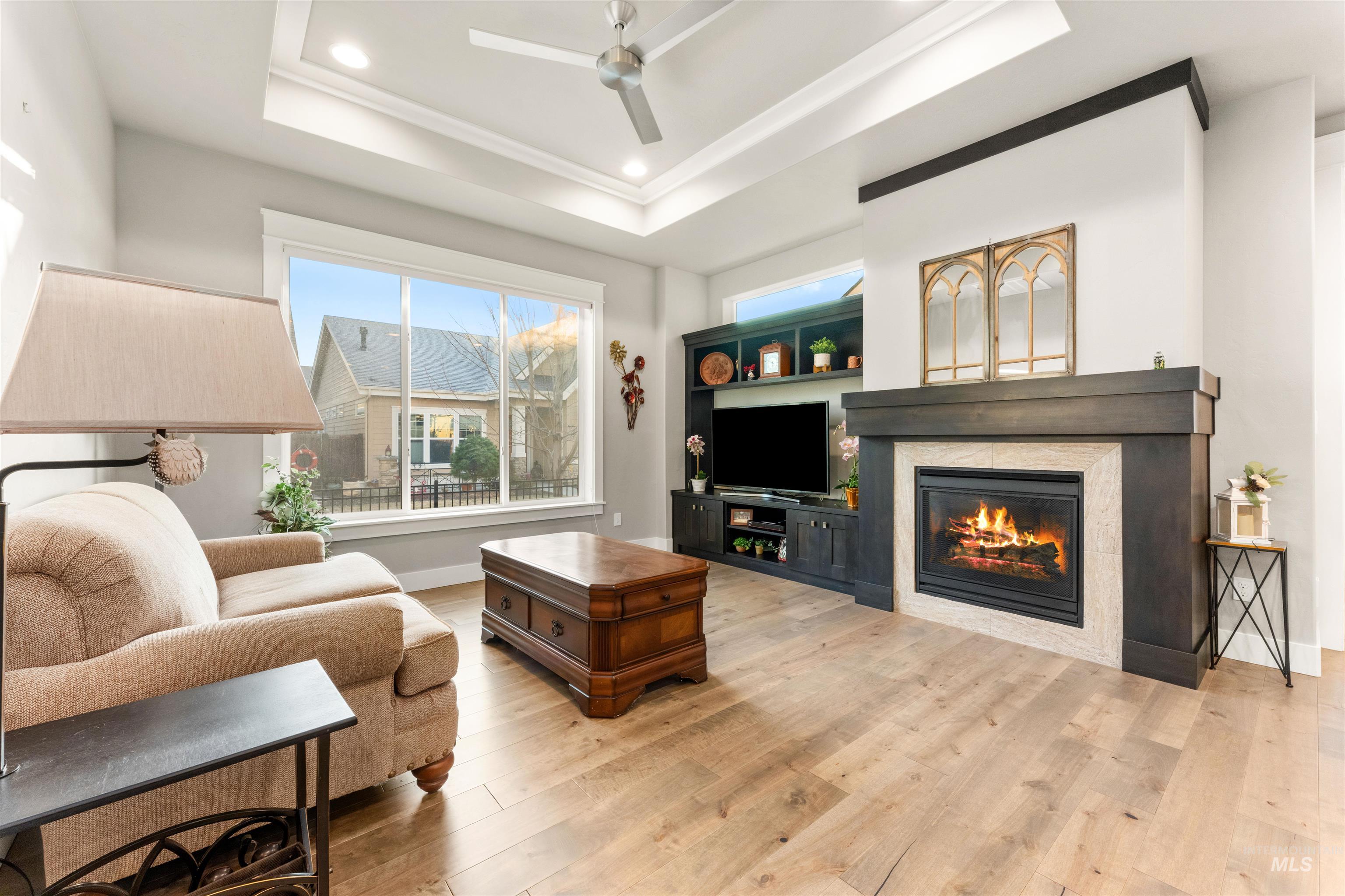 390 W Lockhart Ln., Meridian, Idaho 83646, 3 Bedrooms, 2 Bathrooms, Residential For Sale, Price $549,000,MLS 98972025