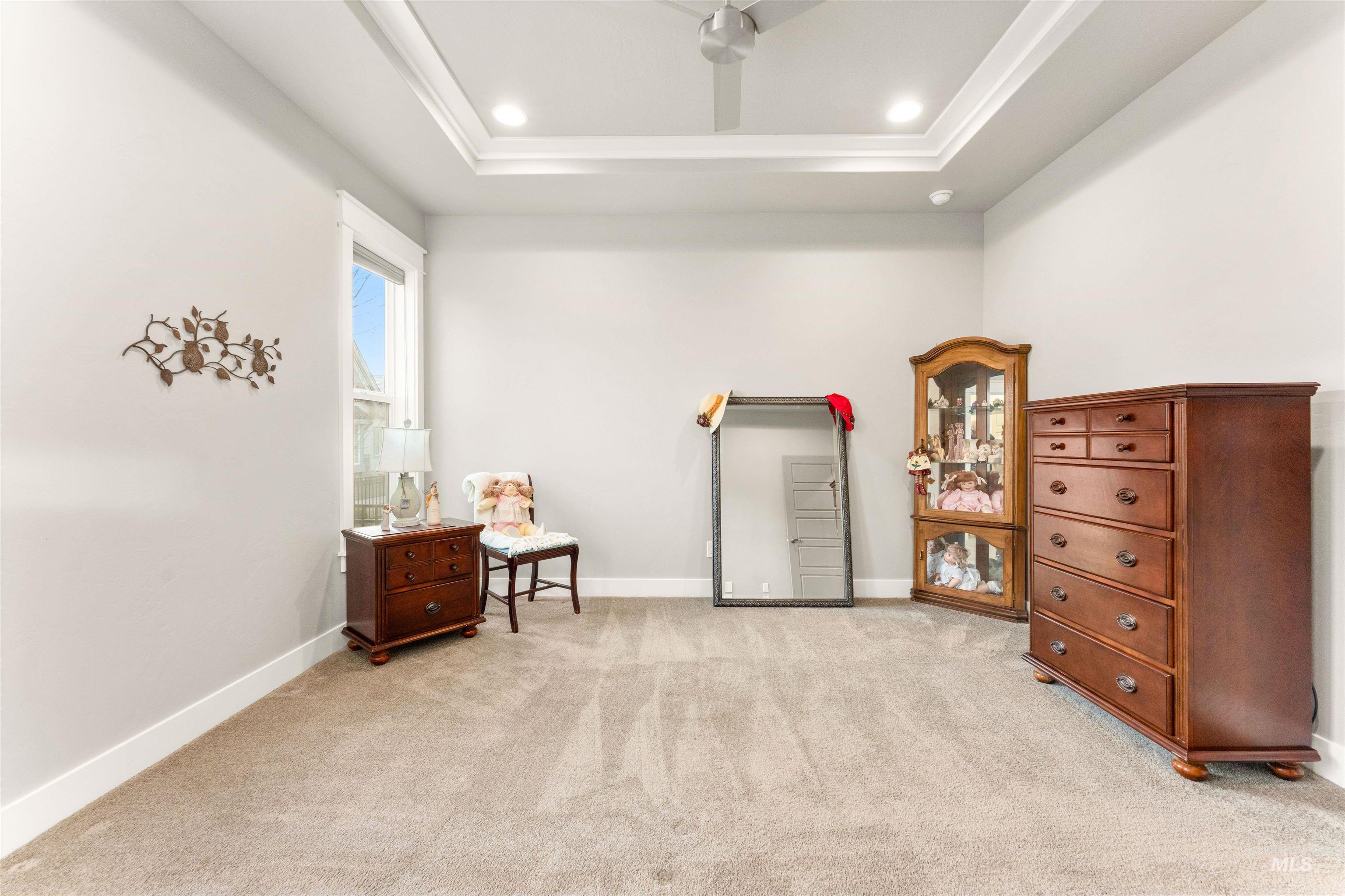 390 W Lockhart Ln., Meridian, Idaho 83646, 3 Bedrooms, 2 Bathrooms, Residential For Sale, Price $549,000,MLS 98972025