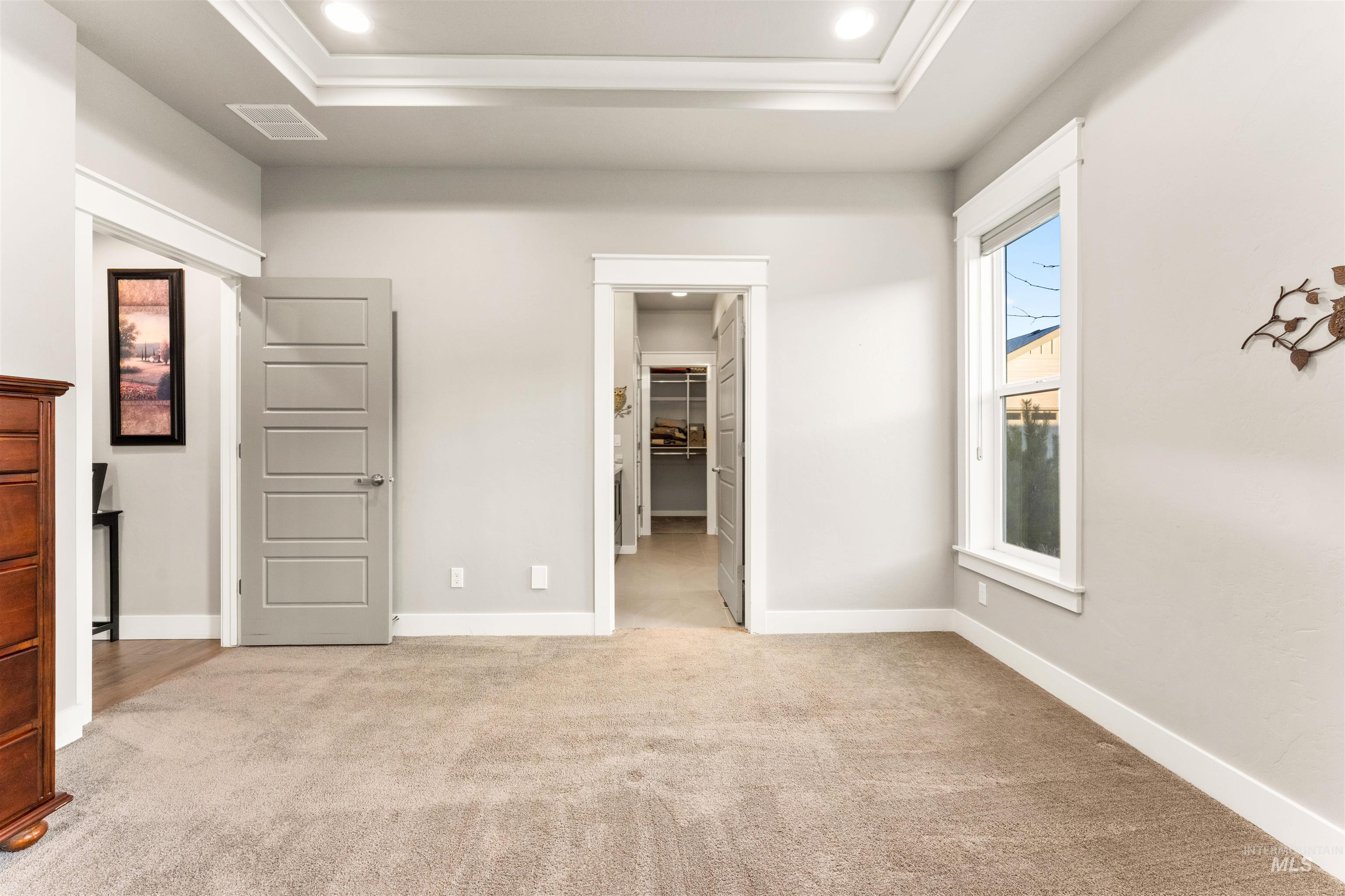 390 W Lockhart Ln., Meridian, Idaho 83646, 3 Bedrooms, 2 Bathrooms, Residential For Sale, Price $549,000,MLS 98972025