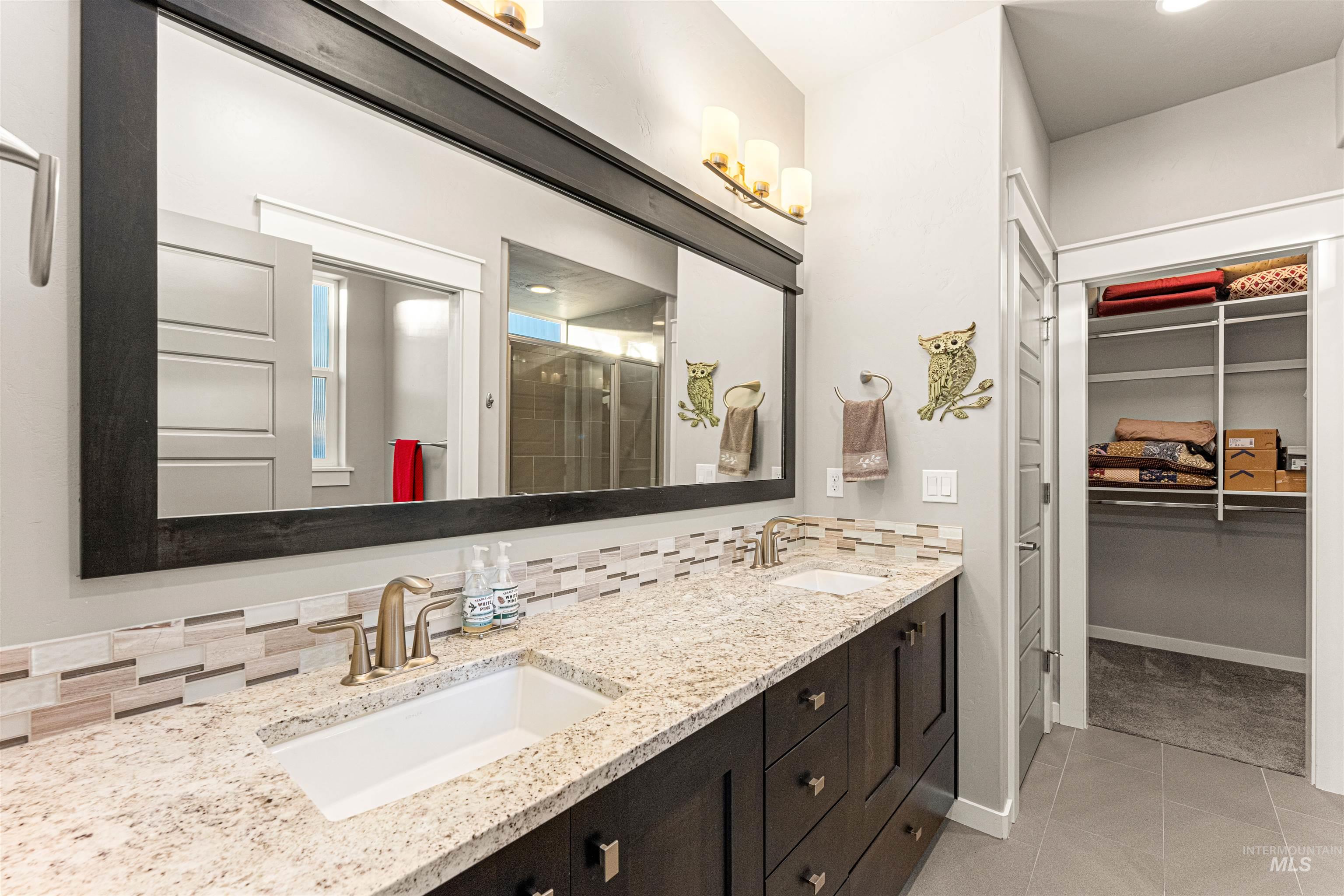 390 W Lockhart Ln., Meridian, Idaho 83646, 3 Bedrooms, 2 Bathrooms, Residential For Sale, Price $549,000,MLS 98972025