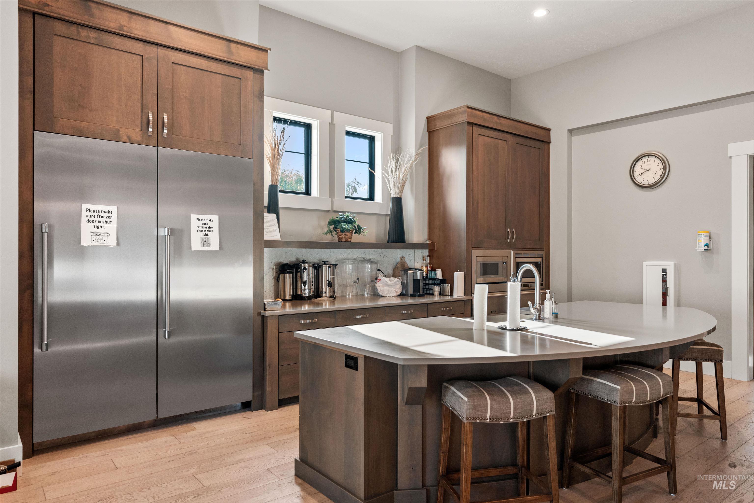 390 W Lockhart Ln., Meridian, Idaho 83646, 3 Bedrooms, 2 Bathrooms, Residential For Sale, Price $549,000,MLS 98972025