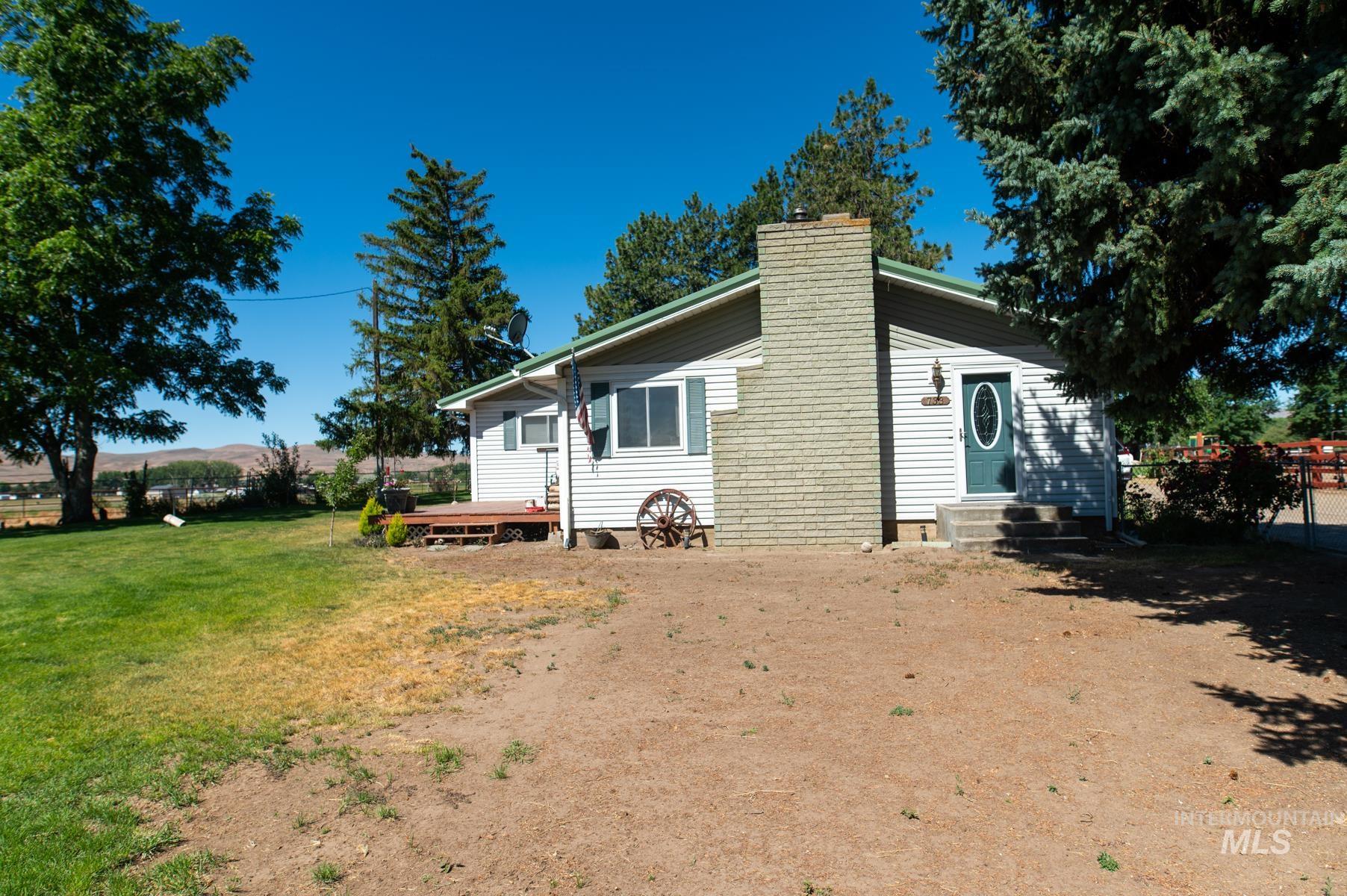 733 Pringle Rd., Weiser, Idaho 83672, 3 Bedrooms, 2 Bathrooms, Residential For Sale, Price $1,099,000,MLS 98972028