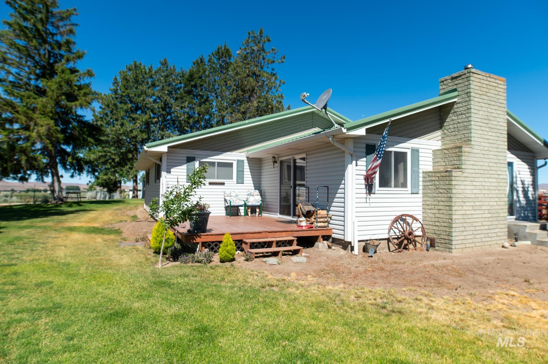 733 Pringle Rd., Weiser, Idaho 83672, 3 Bedrooms, 2 Bathrooms, Residential For Sale, Price $1,099,000,MLS 98972028