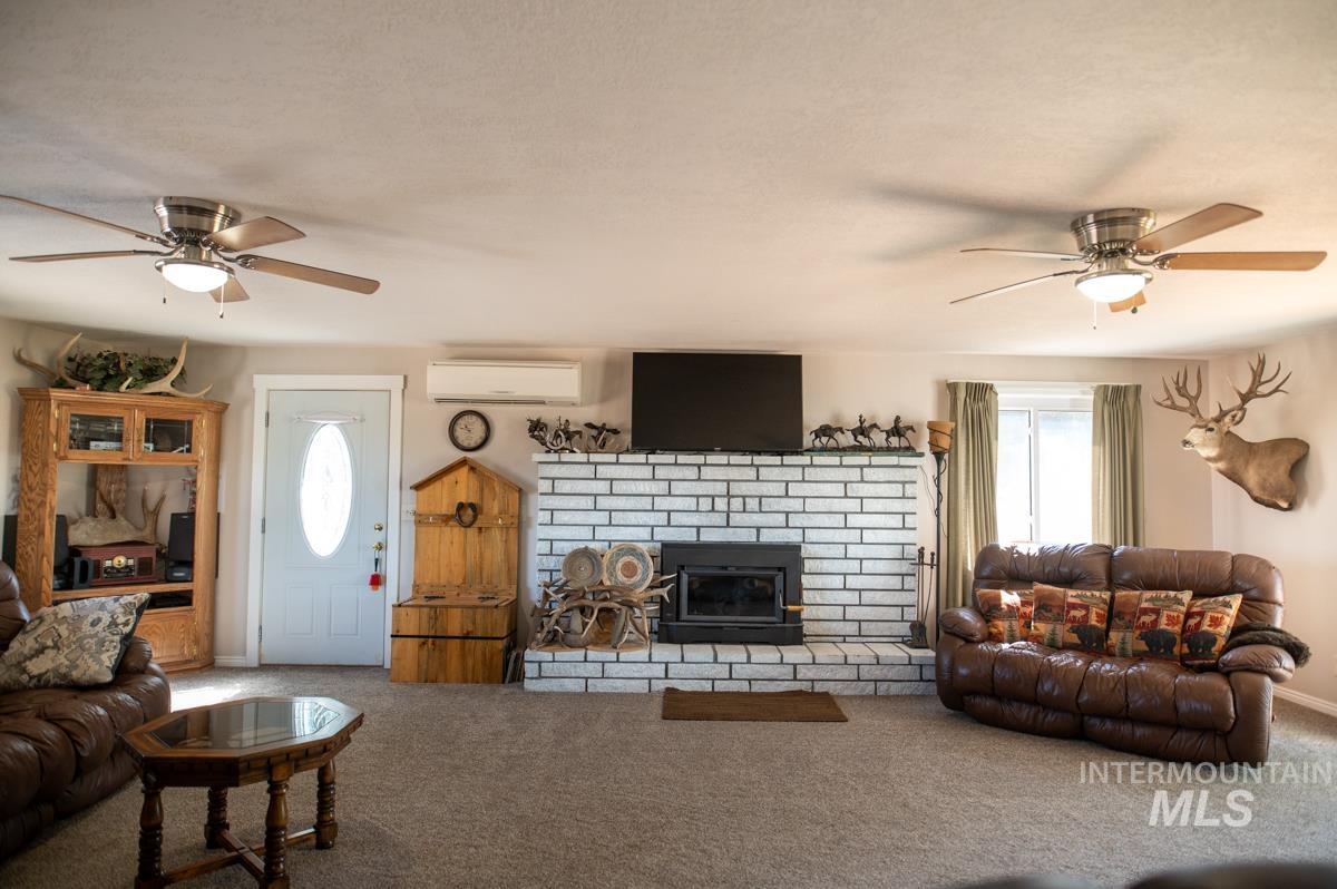 733 Pringle Rd., Weiser, Idaho 83672, 3 Bedrooms, 2 Bathrooms, Residential For Sale, Price $1,099,000,MLS 98972028