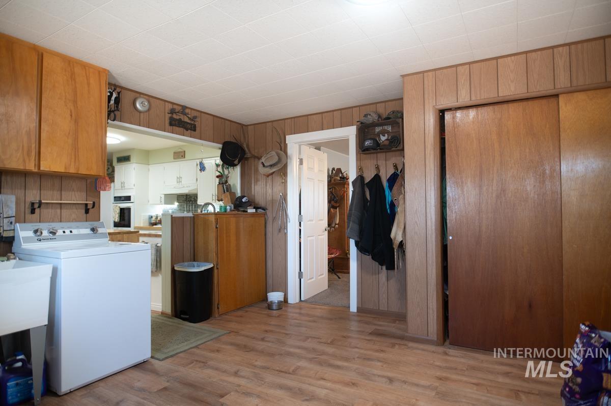 733 Pringle Rd., Weiser, Idaho 83672, 3 Bedrooms, 2 Bathrooms, Residential For Sale, Price $1,099,000,MLS 98972028
