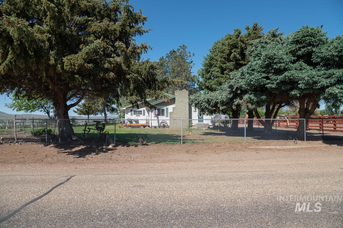 733 Pringle Rd., Weiser, Idaho 83672, 3 Bedrooms, 2 Bathrooms, Residential For Sale, Price $1,150,000,MLS 98972028