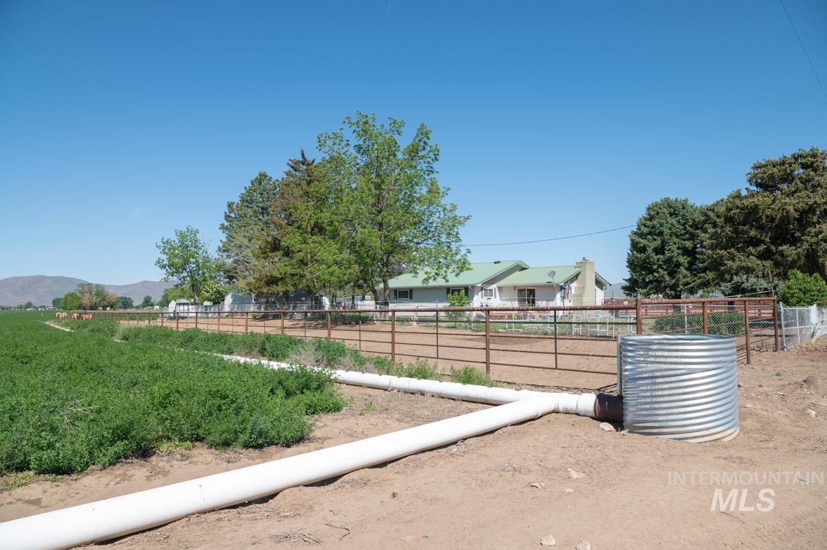 733 Pringle Rd., Weiser, Idaho 83672, 3 Bedrooms, 2 Bathrooms, Residential For Sale, Price $1,150,000,MLS 98972028