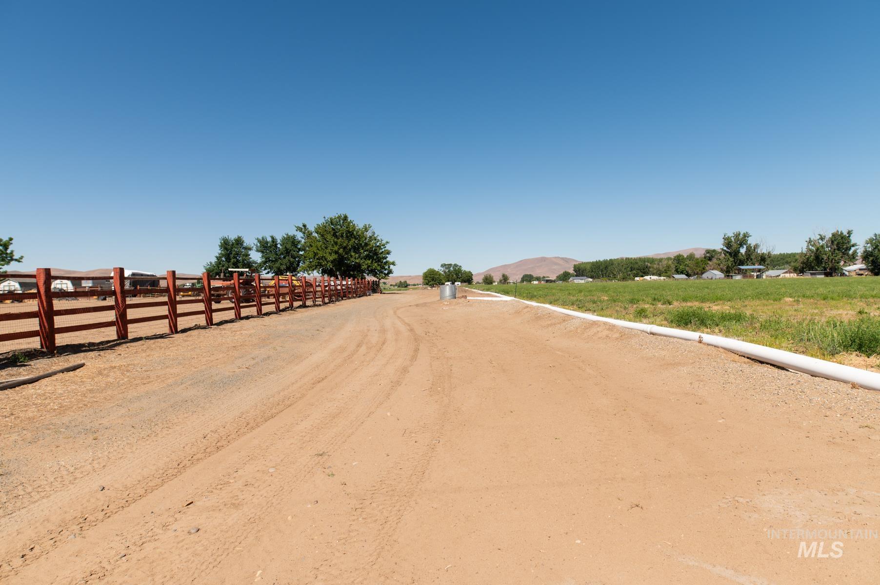 733 Pringle Rd., Weiser, Idaho 83672, 3 Bedrooms, 2 Bathrooms, Residential For Sale, Price $1,099,000,MLS 98972028