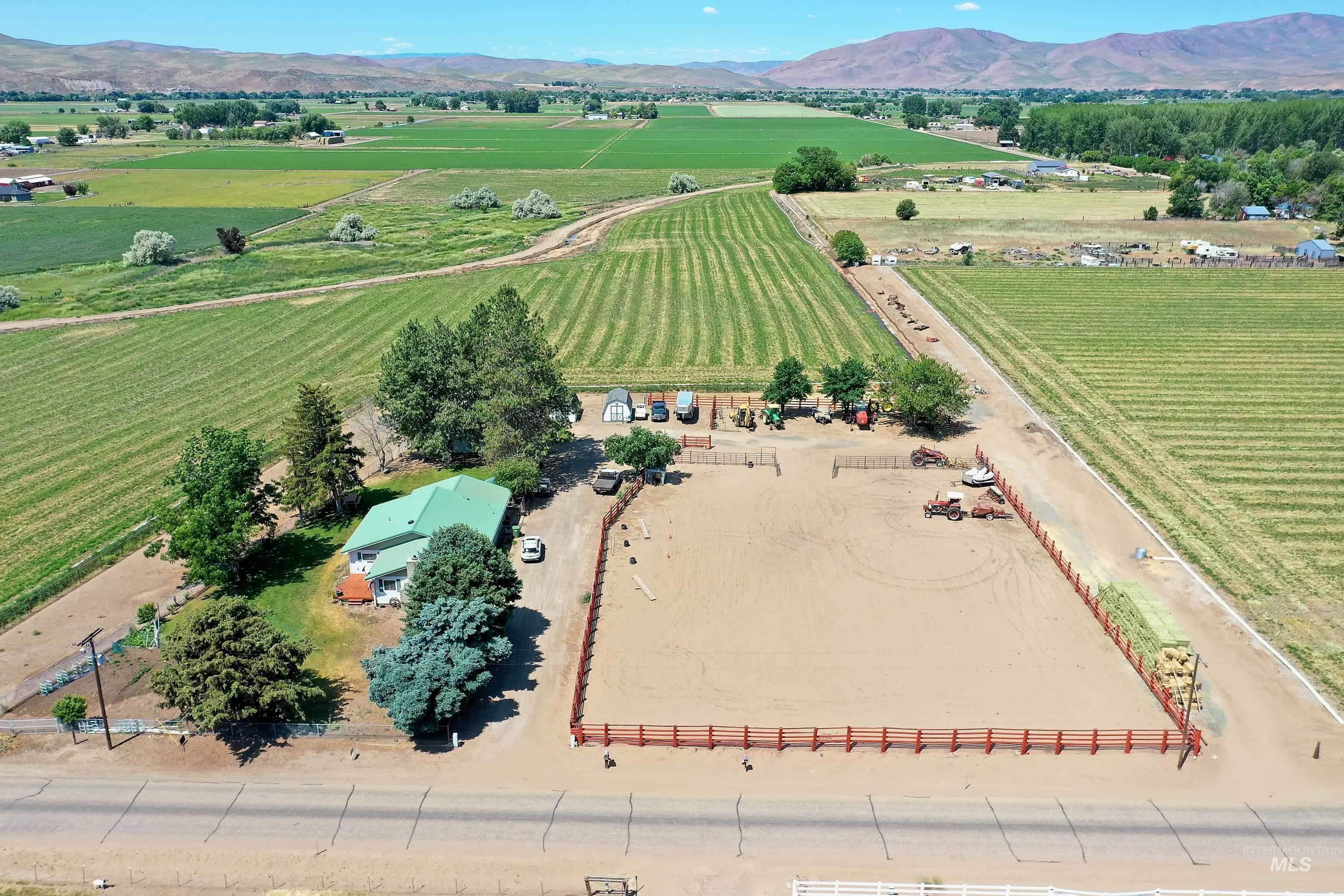 733 Pringle Rd., Weiser, Idaho 83672, 3 Bedrooms, 2 Bathrooms, Residential For Sale, Price $1,099,000,MLS 98972028