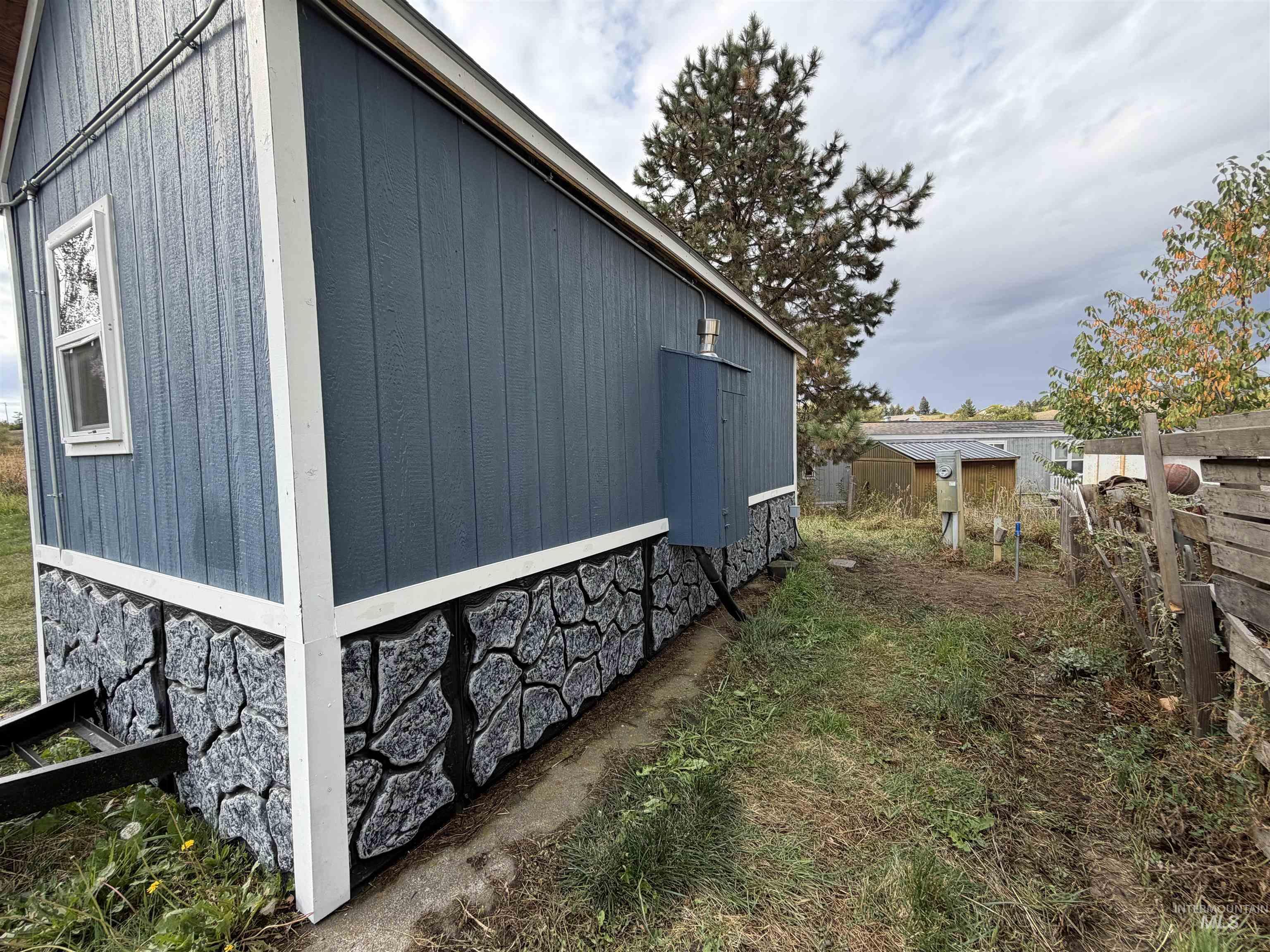 1751 N Polk Ext, Moscow, Idaho 83843, 1 Bedroom, 1 Bathroom, Residential For Sale, Price $39,500,MLS 98972029