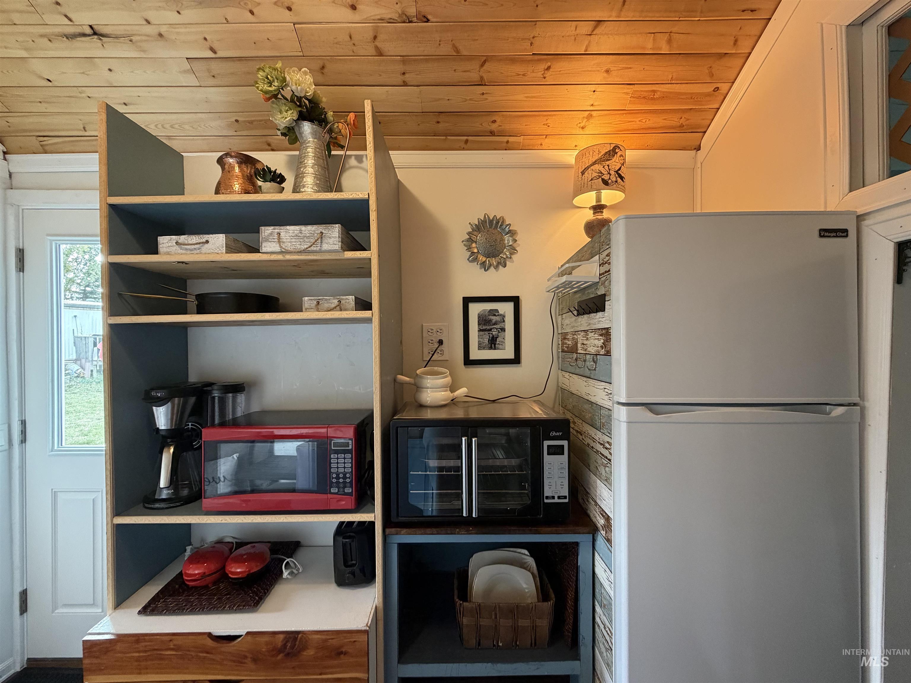 1751 N Polk Ext, Moscow, Idaho 83843, 1 Bedroom, 1 Bathroom, Residential For Sale, Price $39,500,MLS 98972029