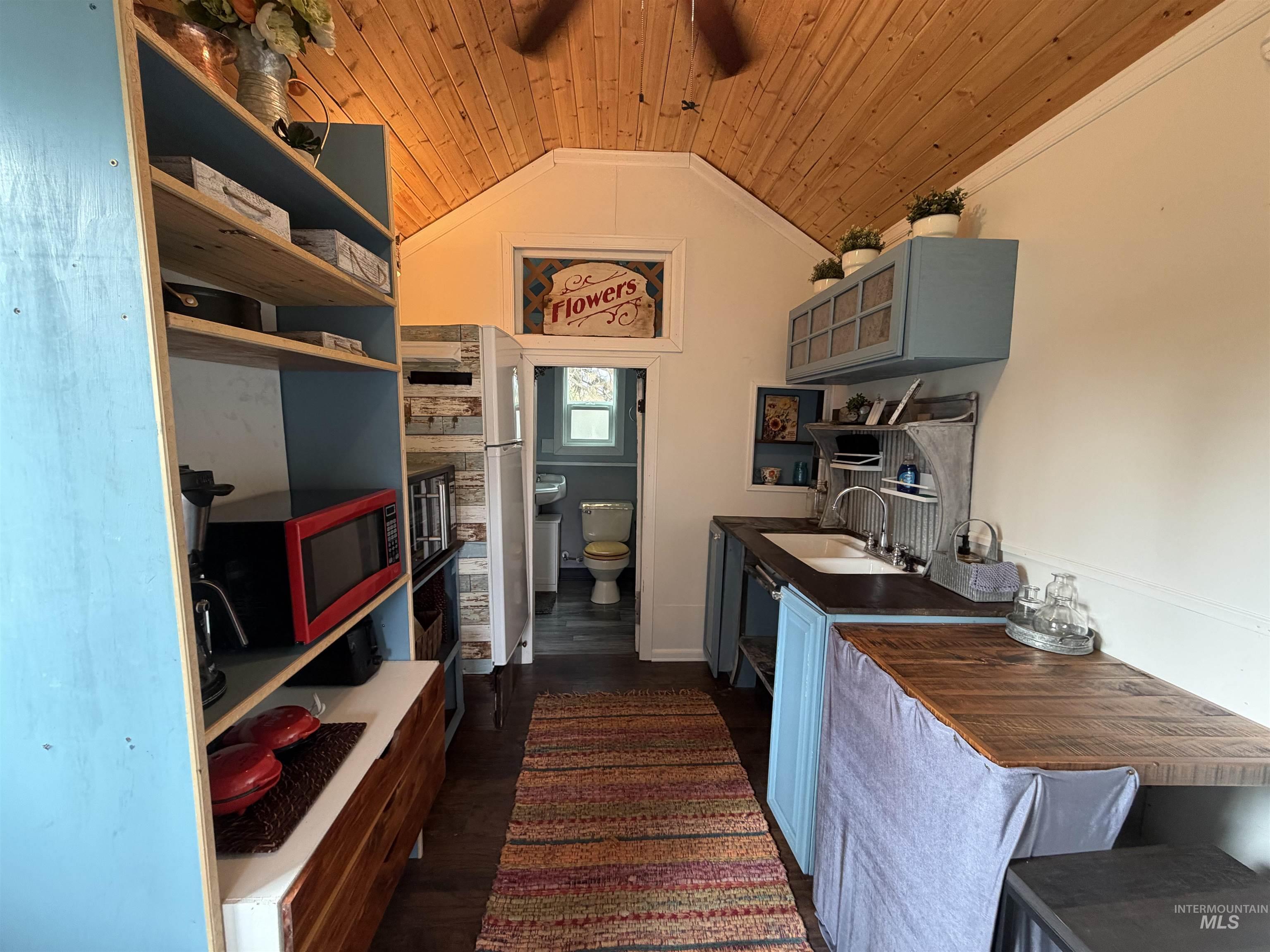 1751 N Polk Ext, Moscow, Idaho 83843, 1 Bedroom, 1 Bathroom, Residential For Sale, Price $39,500,MLS 98972029