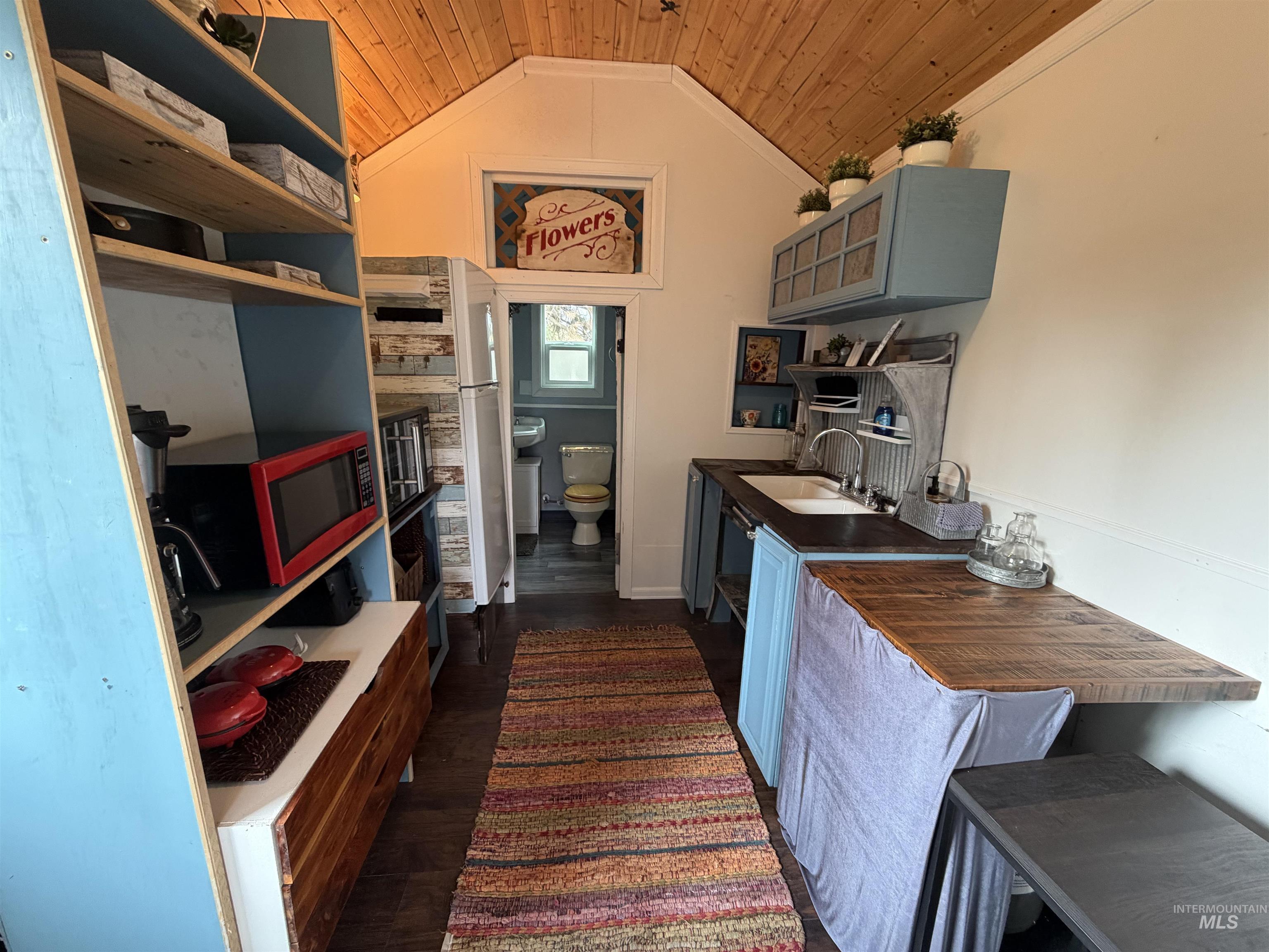 1751 N Polk Ext, Moscow, Idaho 83843, 1 Bedroom, 1 Bathroom, Residential For Sale, Price $39,500,MLS 98972029