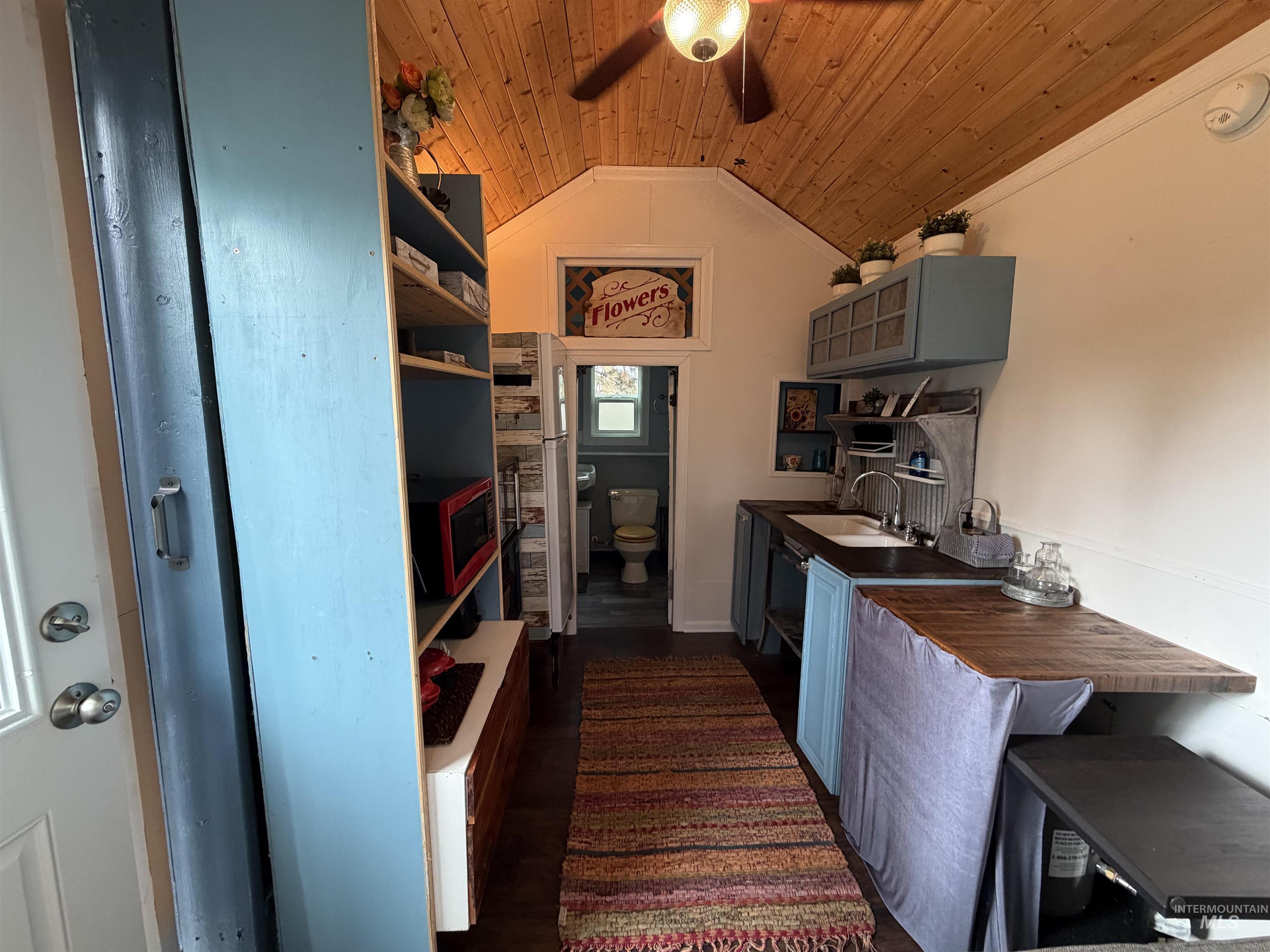 1751 N Polk Ext, Moscow, Idaho 83843, 1 Bedroom, 1 Bathroom, Residential For Sale, Price $39,500,MLS 98972029