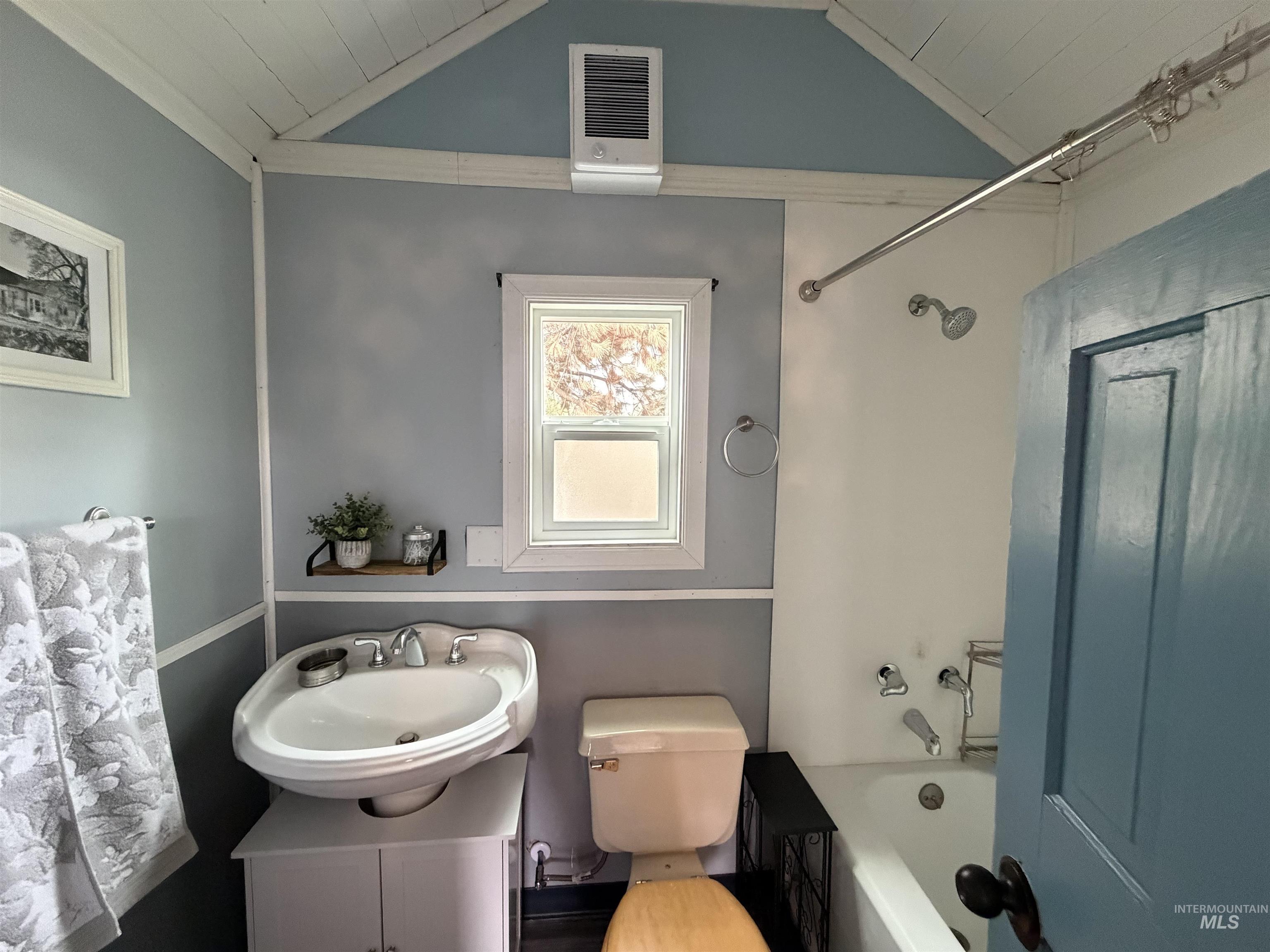 1751 N Polk Ext, Moscow, Idaho 83843, 1 Bedroom, 1 Bathroom, Residential For Sale, Price $39,500,MLS 98972029