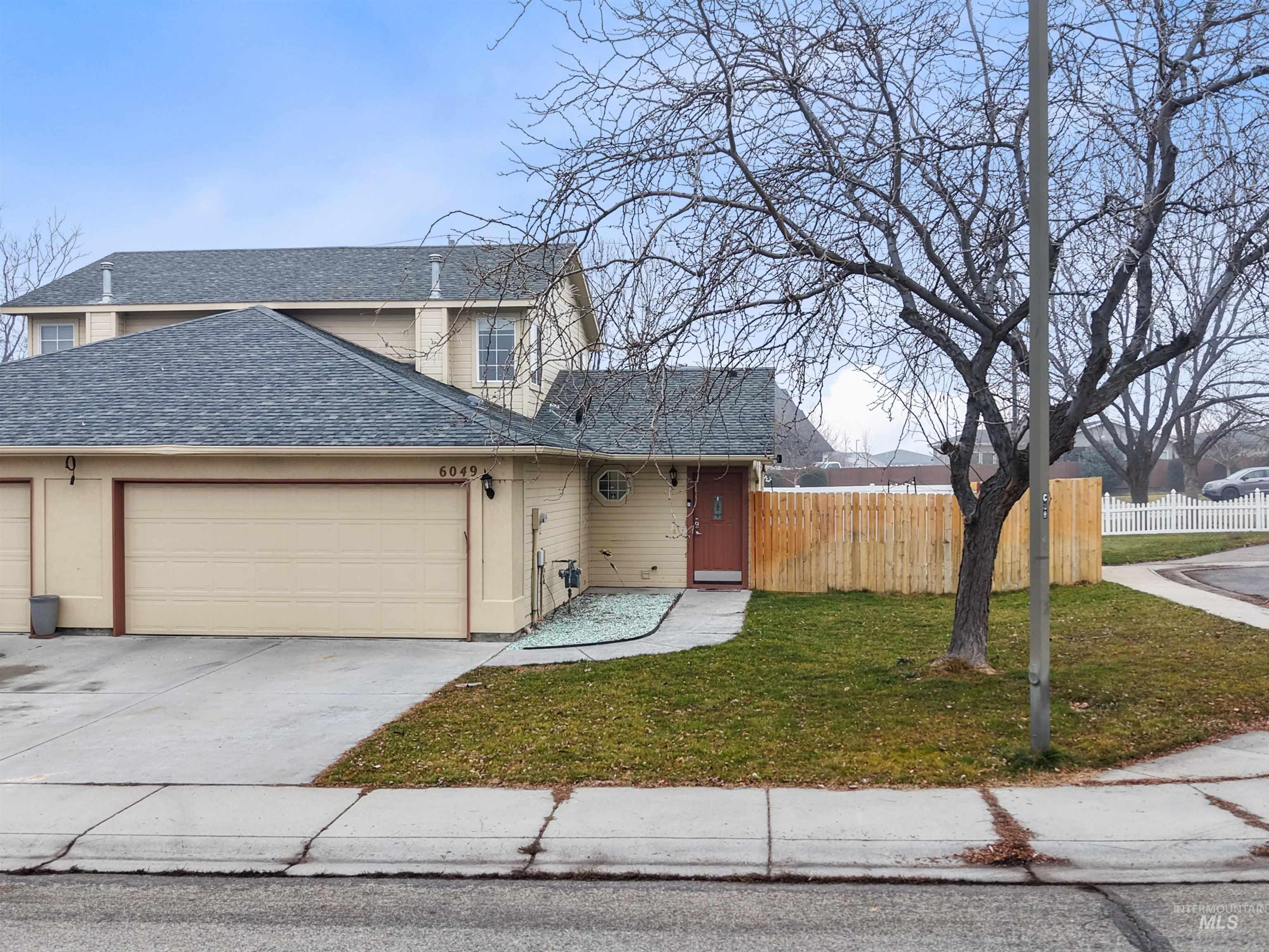 6049 S Oboe Ave, Boise, Idaho 83709, 3 Bedrooms, 2 Bathrooms, Residential For Sale, Price $355,900,MLS 98972031