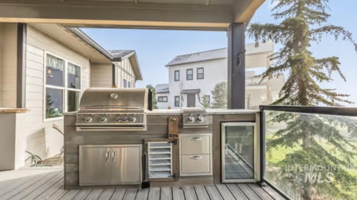 16353 Brunello Ct, Caldwell, Idaho 83607, 4 Bedrooms, 3.5 Bathrooms, Residential For Sale, Price $974,900,MLS 98972032