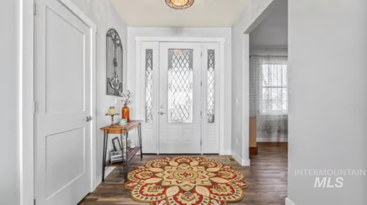 16353 Brunello Ct, Caldwell, Idaho 83607, 4 Bedrooms, 3.5 Bathrooms, Residential For Sale, Price $974,900,MLS 98972032