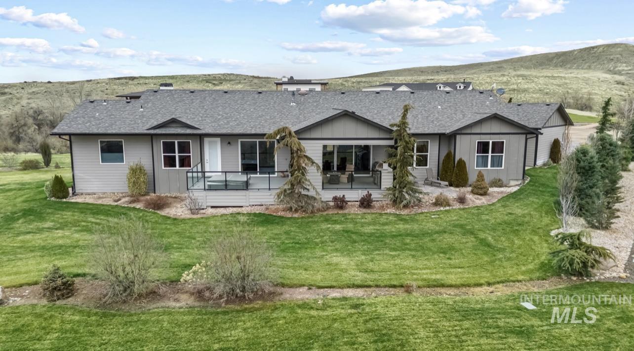 16353 Brunello Ct, Caldwell, Idaho 83607, 4 Bedrooms, 3.5 Bathrooms, Residential For Sale, Price $974,900,MLS 98972032