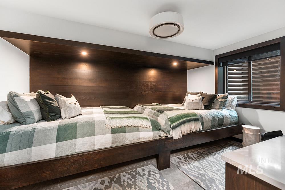 305 Blackhawk Lake Dr., McCall, Idaho 83638, 6 Bedrooms, 4 Bathrooms, Residential For Sale, Price $4,490,000,MLS 98972033