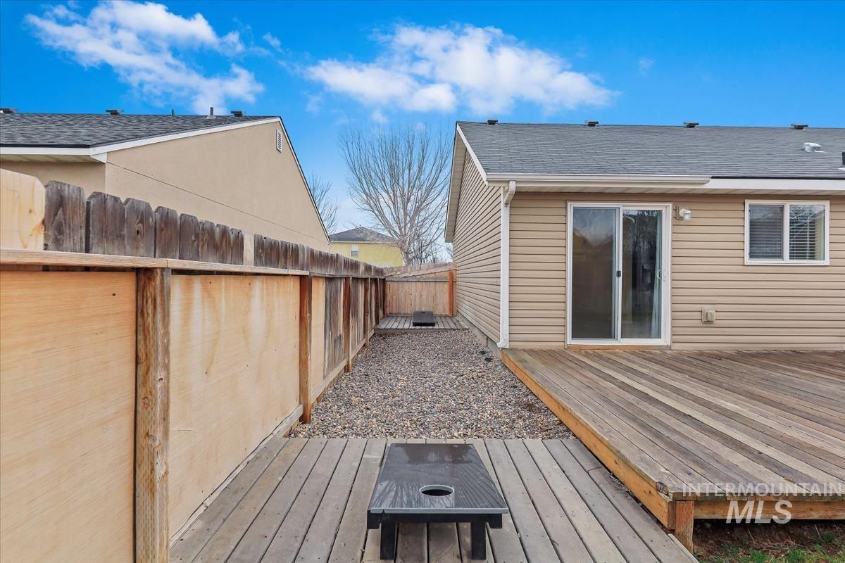 405 Midvale Ave, Caldwell, Idaho 83605, 3 Bedrooms, 2 Bathrooms, Residential For Sale, Price $337,500,MLS 98972034