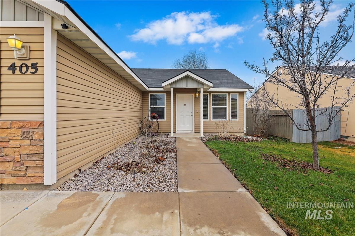 405 Midvale Ave, Caldwell, Idaho 83605, 3 Bedrooms, 2 Bathrooms, Residential For Sale, Price $337,500,MLS 98972034