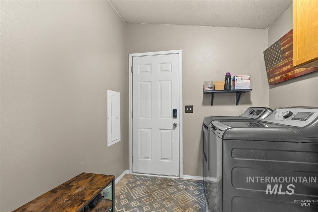 31831 Lonesome Hollow Ln, Lapwai, Idaho 83540, 3 Bedrooms, 2 Bathrooms, Residential For Sale, Price $450,000,MLS 98972035