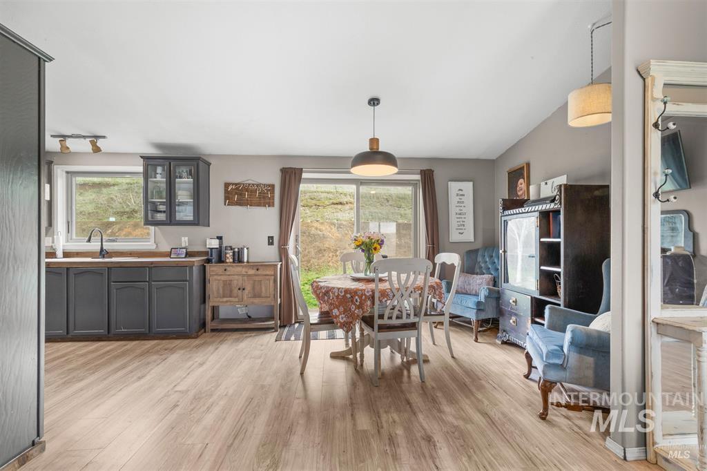 31831 Lonesome Hollow Ln, Lapwai, Idaho 83540, 3 Bedrooms, 2 Bathrooms, Residential For Sale, Price $450,000,MLS 98972035