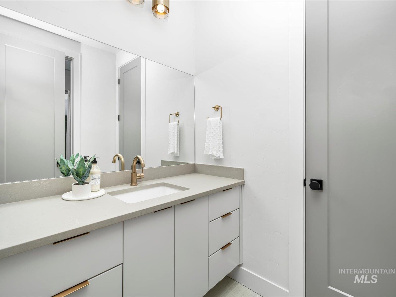 5793 E Marmount Ct, Boise, Idaho 83716, 5 Bedrooms, 5.5 Bathrooms, Residential For Sale, Price $2,799,900,MLS 98972042