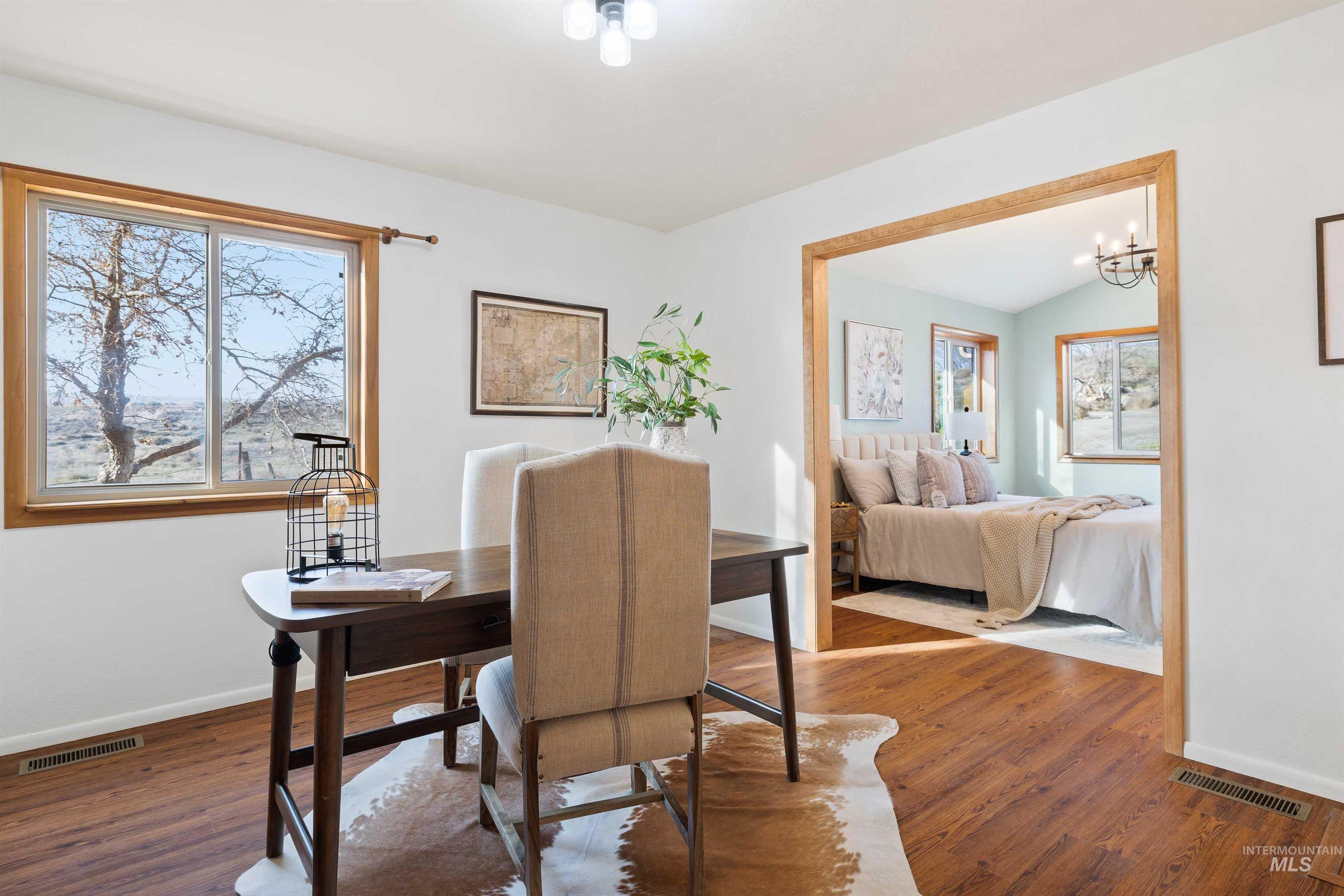 853 Pottery Rd, Bliss, Idaho 83314, 2 Bedrooms, 2.5 Bathrooms, Residential For Sale, Price $895,000,MLS 98972044