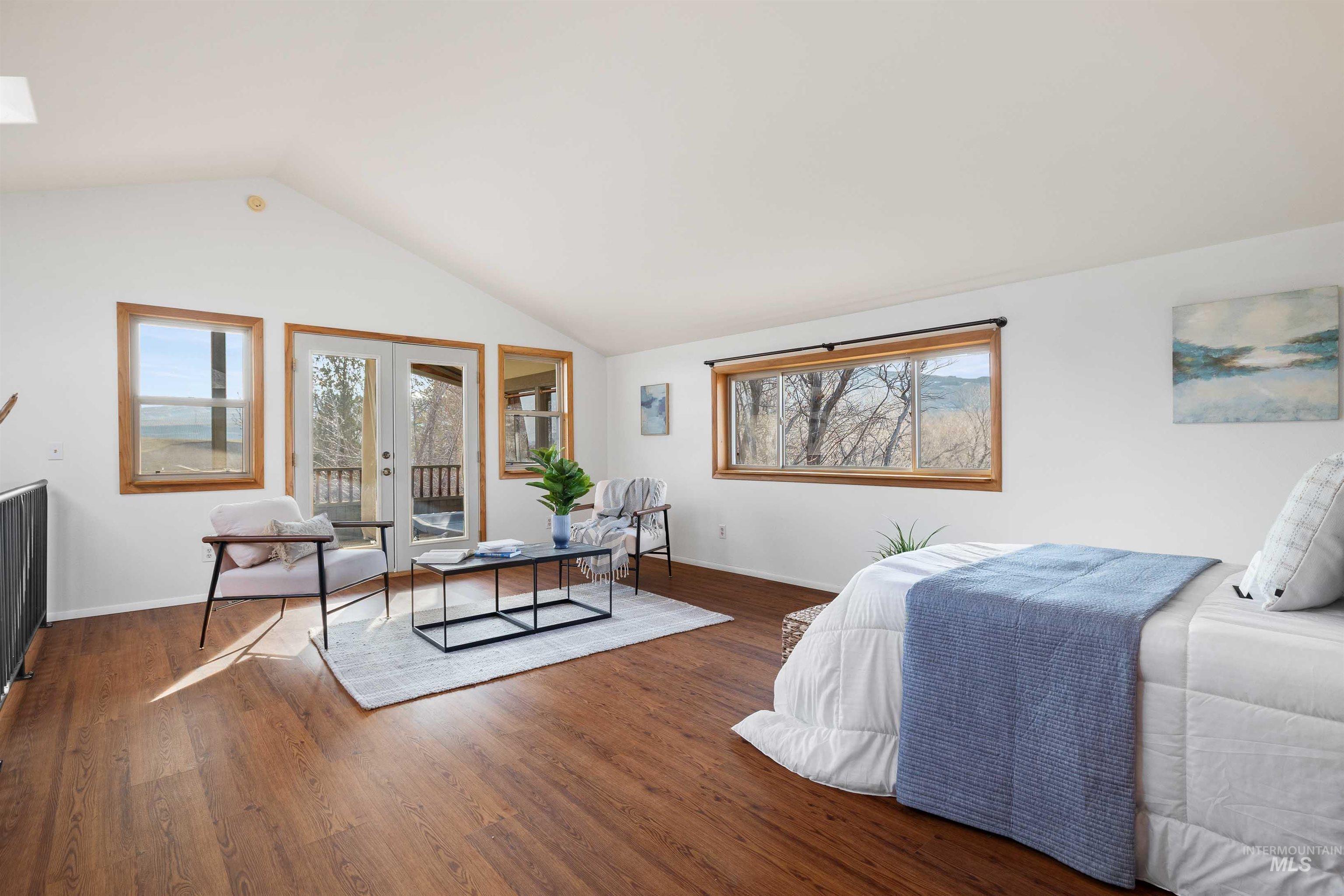 853 Pottery Rd, Bliss, Idaho 83314, 2 Bedrooms, 2.5 Bathrooms, Residential For Sale, Price $895,000,MLS 98972044