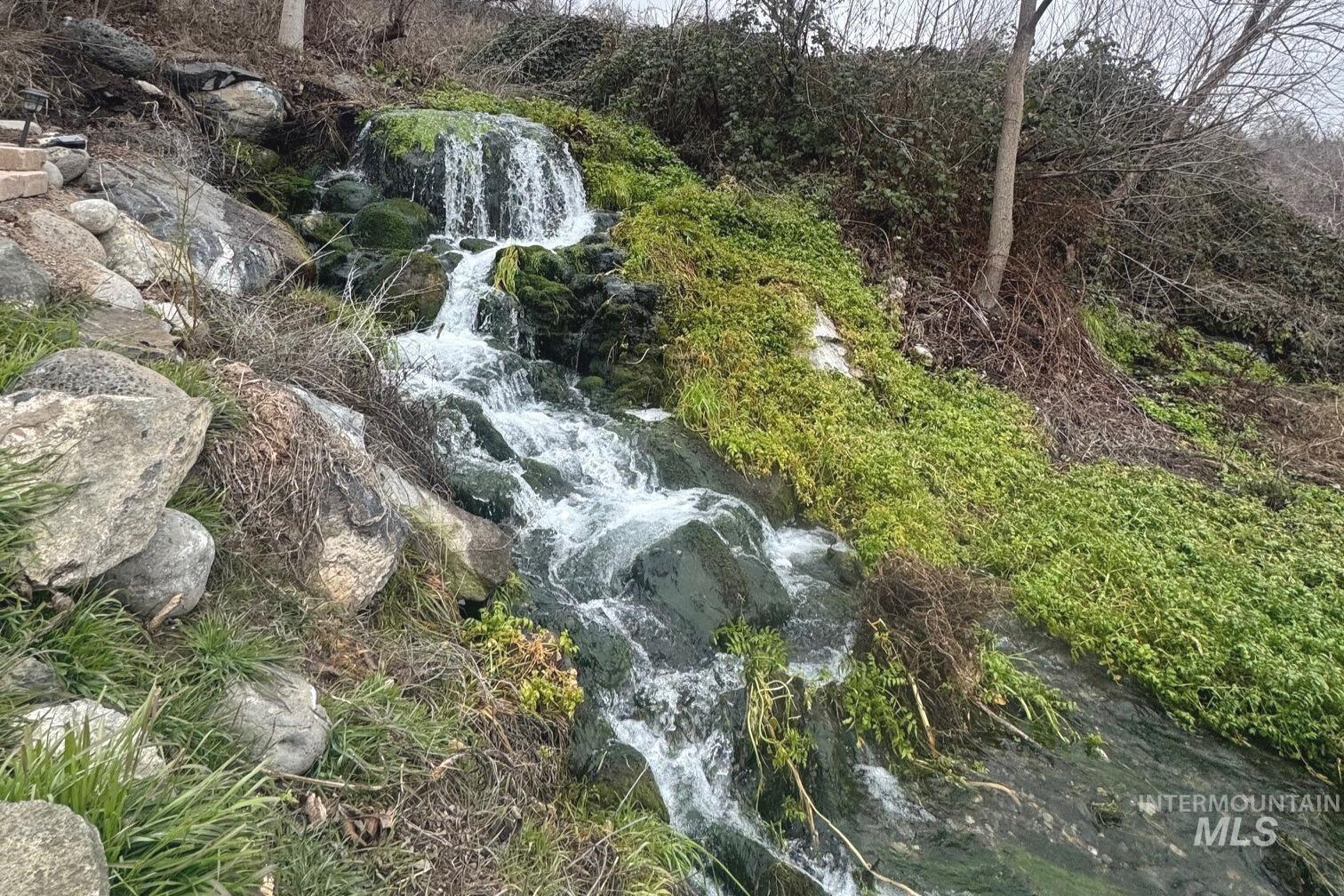 853 Pottery Rd, Bliss, Idaho 83314, 2 Bedrooms, 2.5 Bathrooms, Residential For Sale, Price $895,000,MLS 98972044