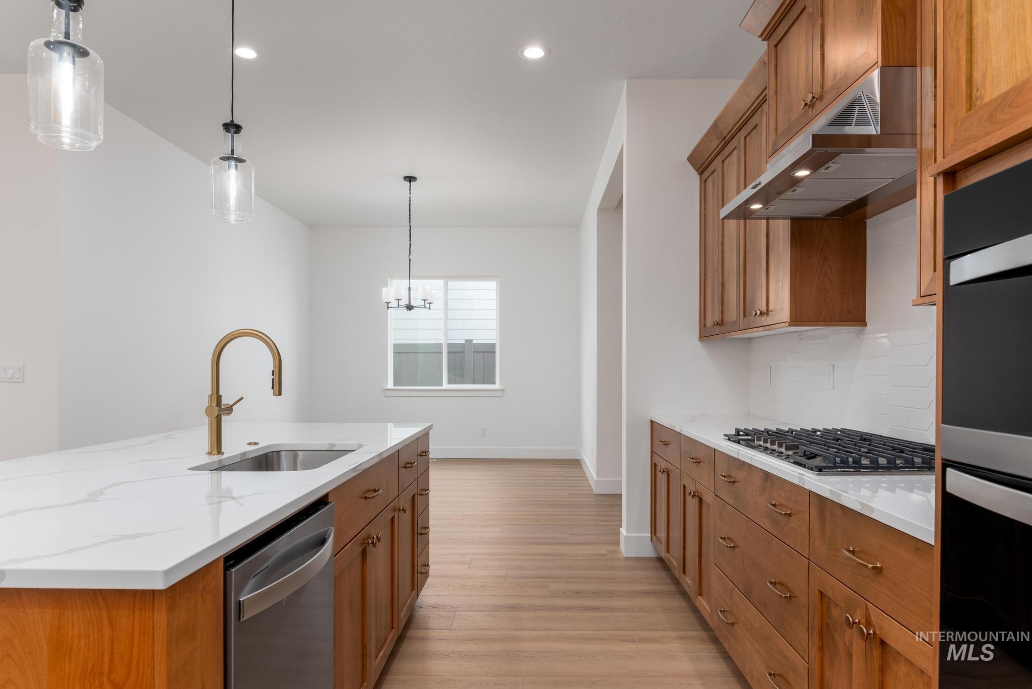 2303 N Leatherwood Pl, Star, Idaho 83669, 2 Bedrooms, 2 Bathrooms, Residential For Sale, Price $549,000,MLS 98972045