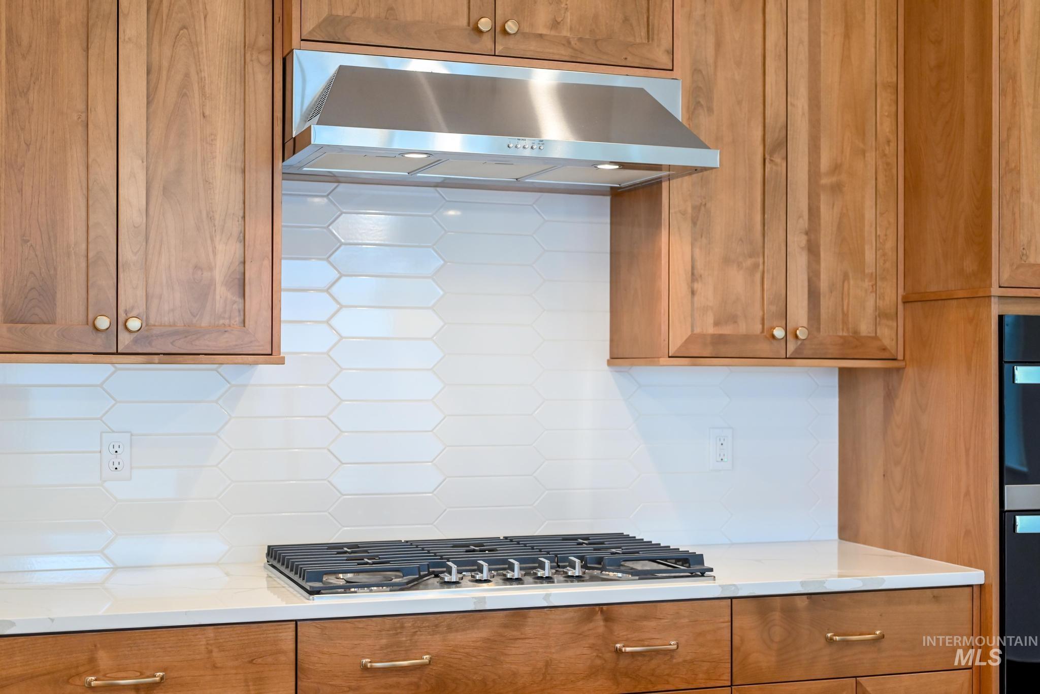 2303 N Leatherwood Pl, Star, Idaho 83669, 2 Bedrooms, 2 Bathrooms, Residential For Sale, Price $549,000,MLS 98972045