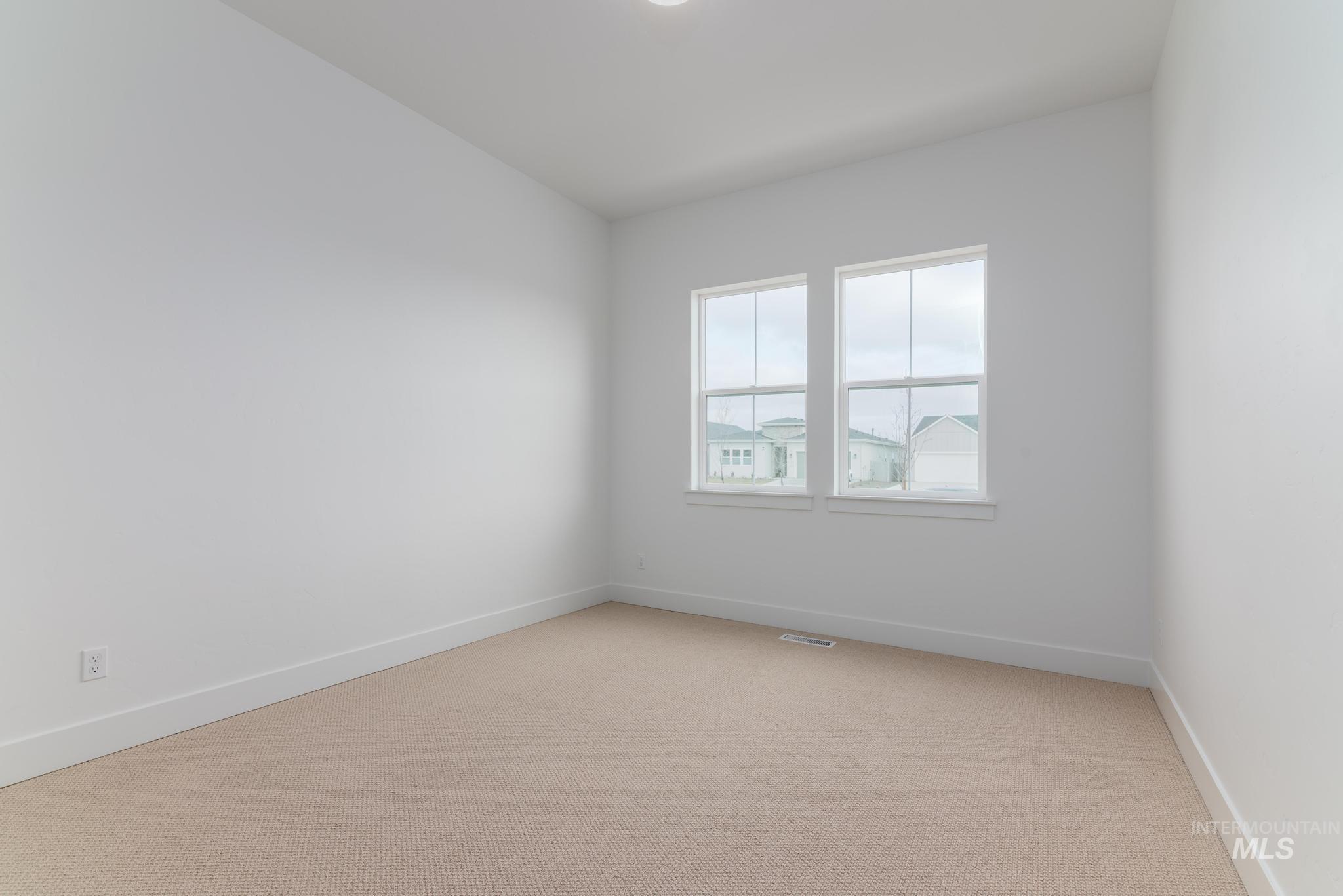 2303 N Leatherwood Pl, Star, Idaho 83669, 2 Bedrooms, 2 Bathrooms, Residential For Sale, Price $549,000,MLS 98972045