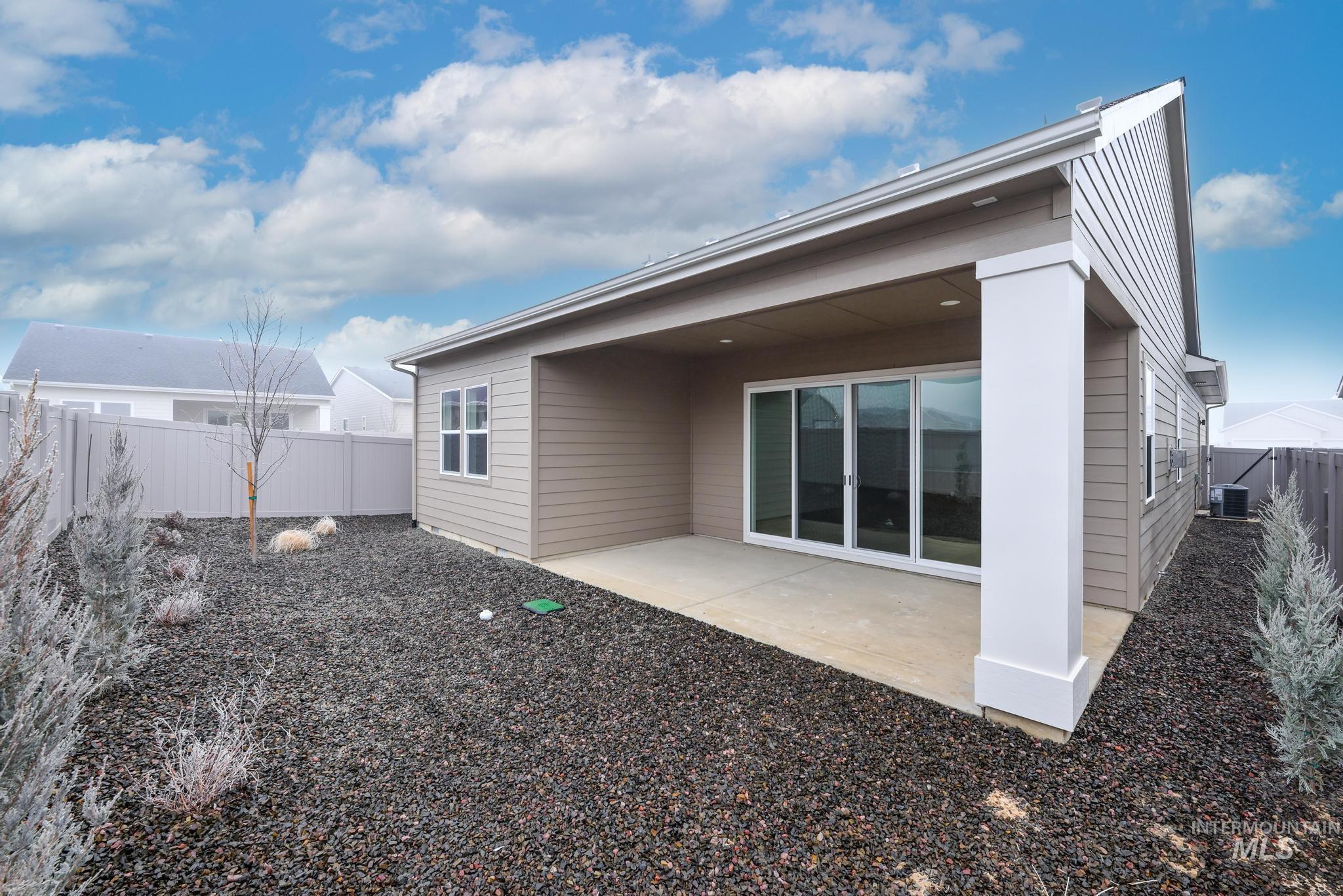 2303 N Leatherwood Pl, Star, Idaho 83669, 2 Bedrooms, 2 Bathrooms, Residential For Sale, Price $549,000,MLS 98972045